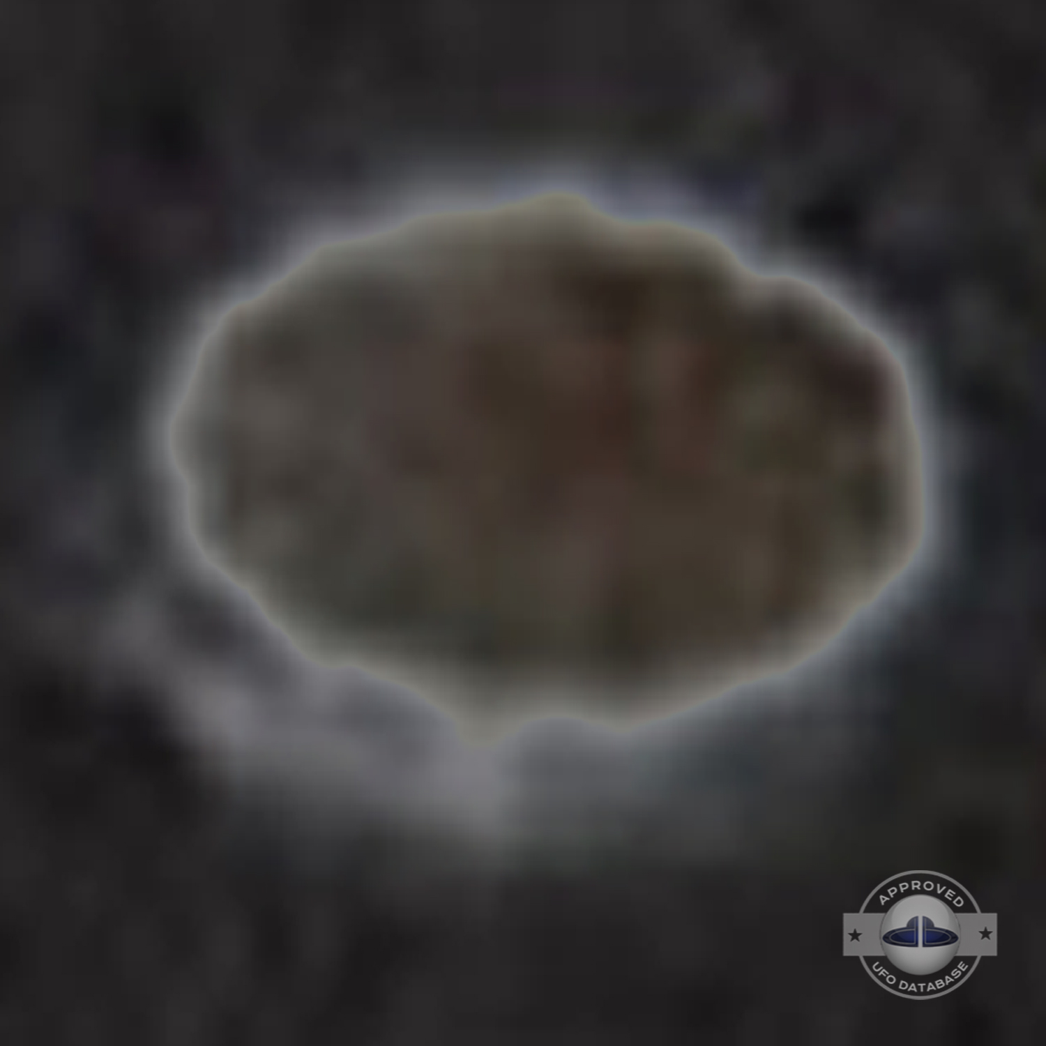 Under the UFO we can see 2 aircraft on the shore of Anchorage Alaska UFO Picture #113-7