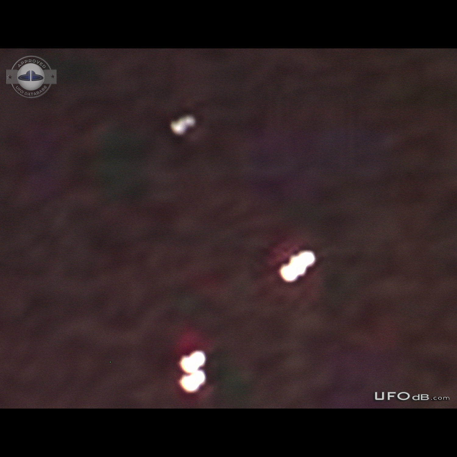 Aliens invisible to humans visiting Dean Park New South Wales Australi UFO Picture #762-2