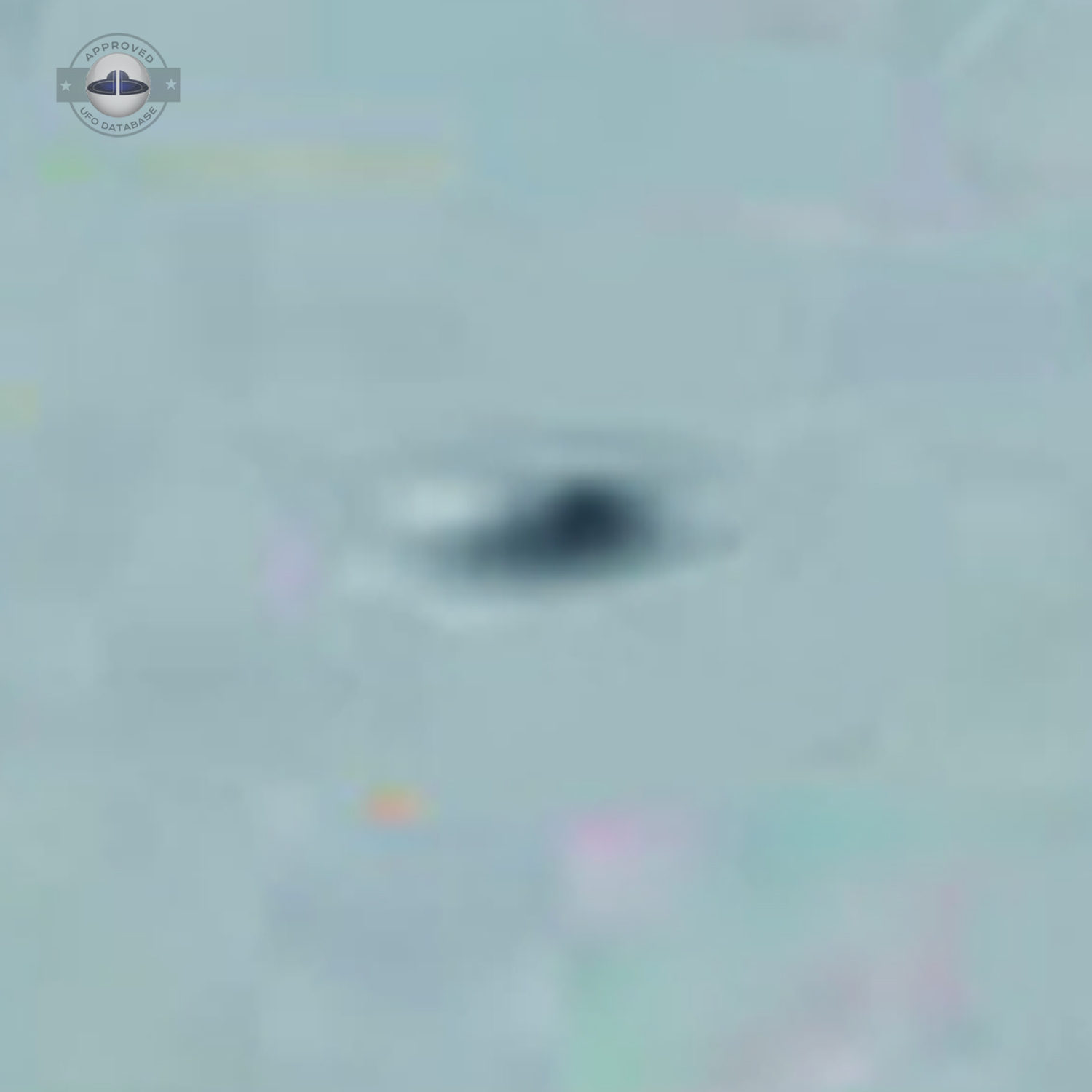 Fleet of UFOs over Mount Fuji worries Asia | Japan | February 2011 UFO Picture #220-5