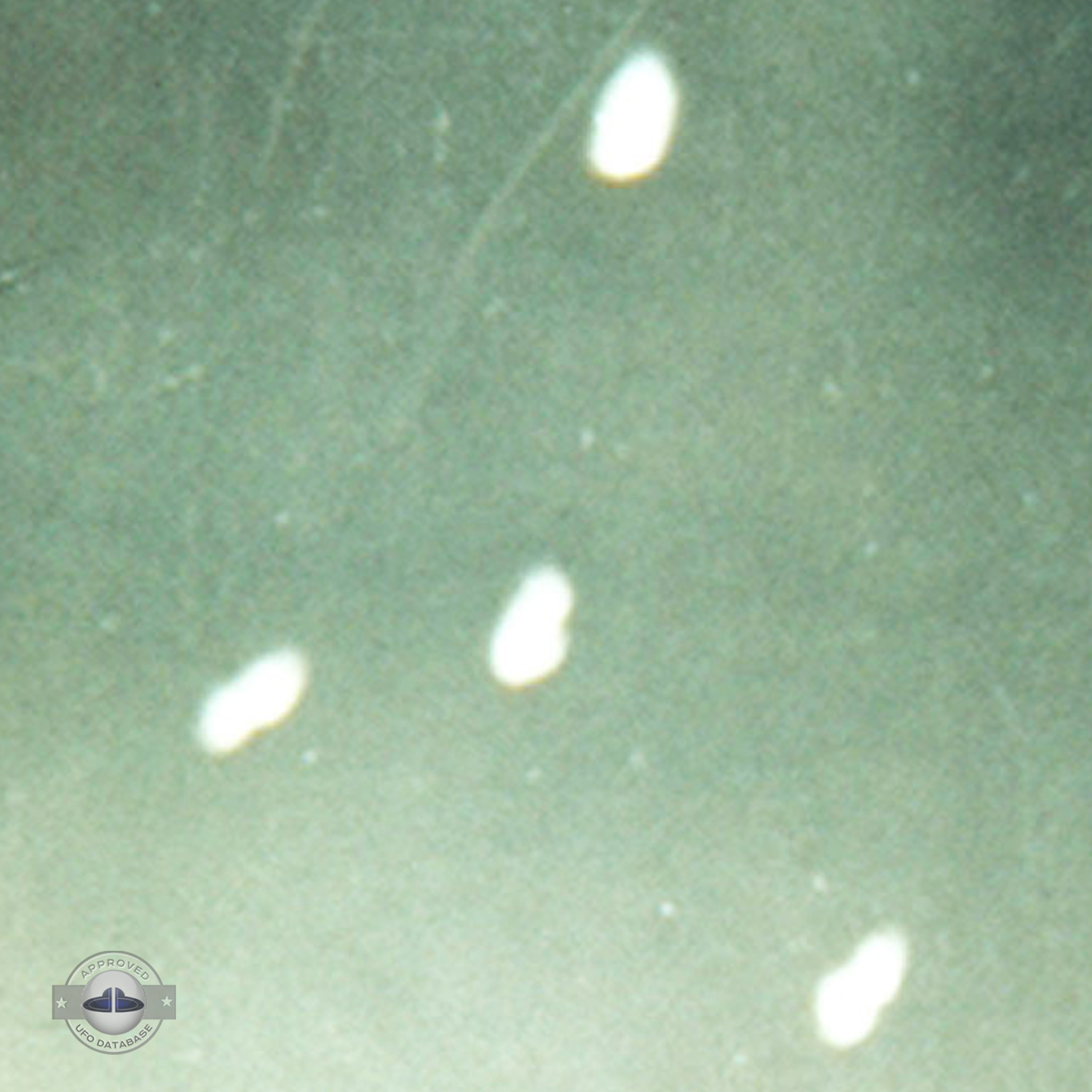 8 UFOs over Ashoka Ashram in Mehrauli India | 1964 | by Billy Meier UFO Picture #177-4