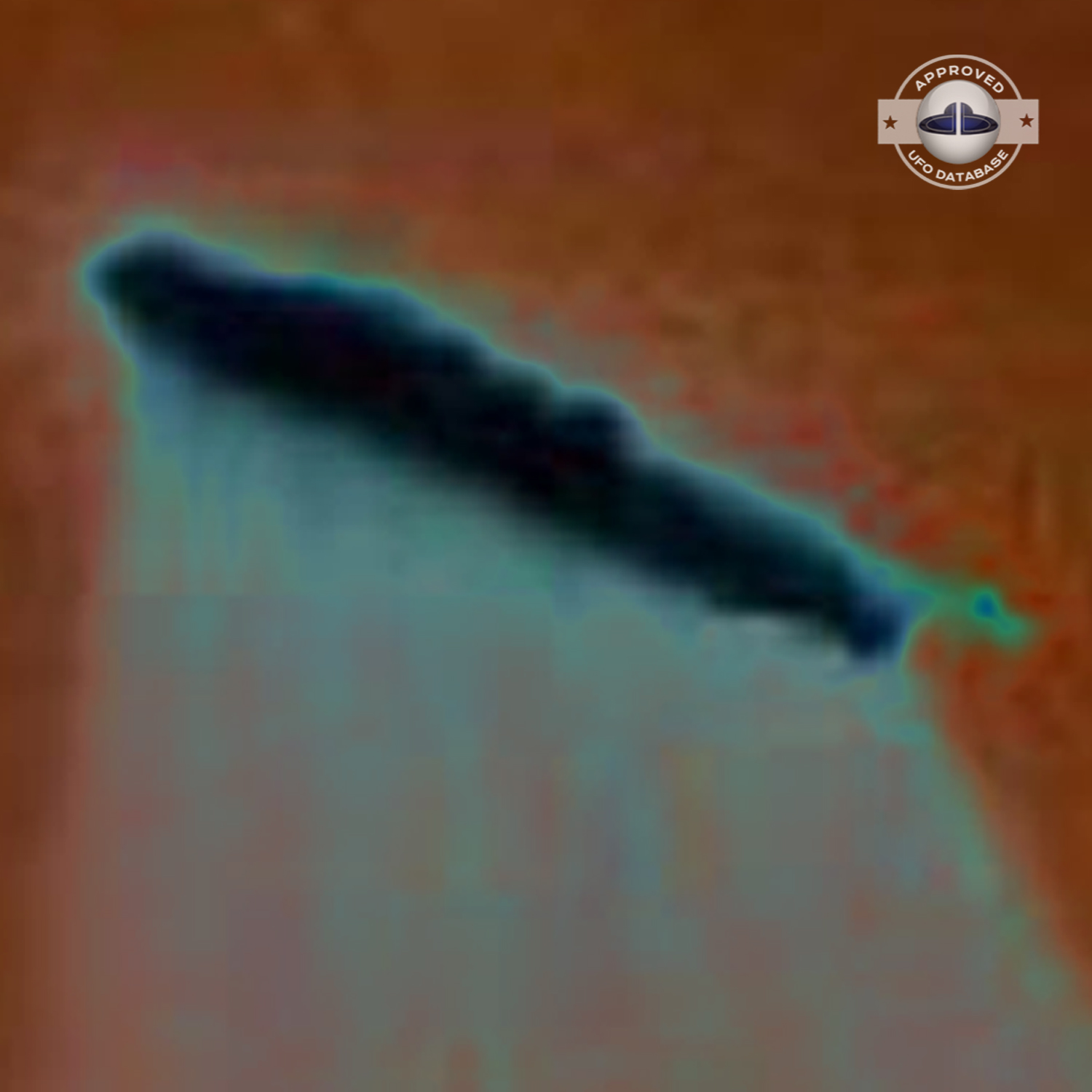 UFO sighted at 9 pm, causing the rerouting of flights to other cities UFO Picture #78-8