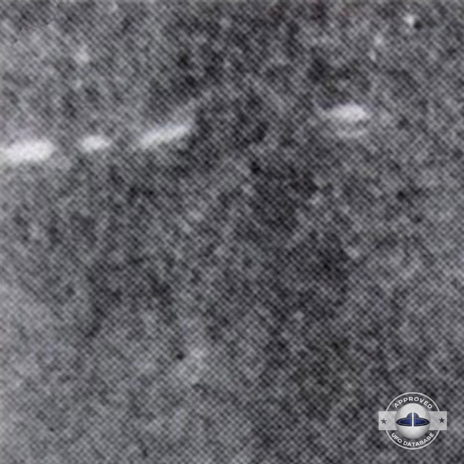 Several UFOs near Japanese Kawasaki fighters over the Devil