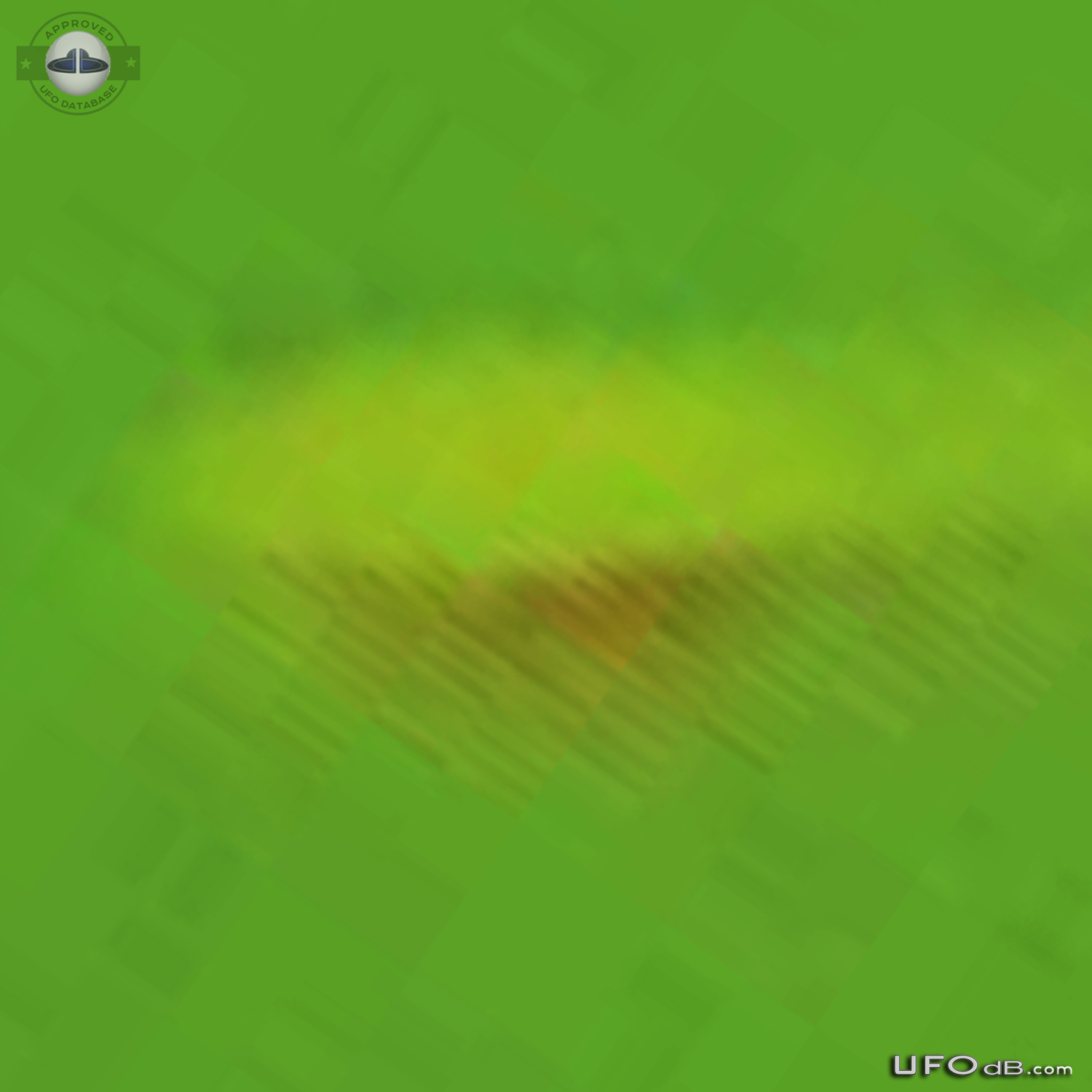 Elder man UFO sighting over Beijing China in February 10 to 27 2003 UFO Picture #615-5