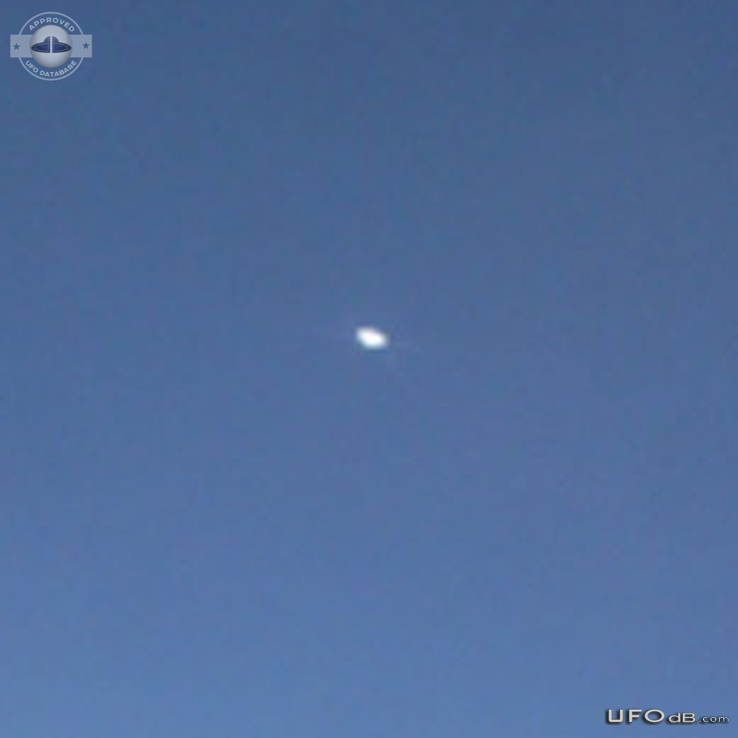 Famous Collahuasi mine UFO sighting in the north of Chile in mid april UFO Picture #820-6