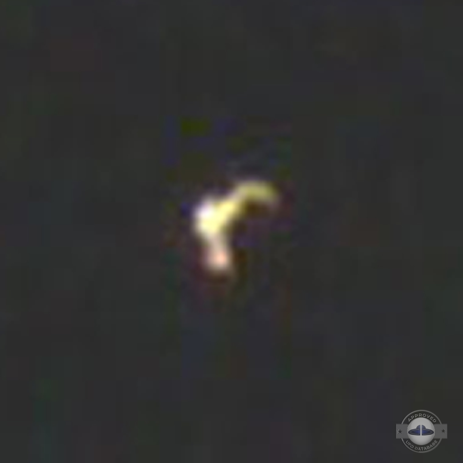 Fleet of three Boomerang UFOs passing over Granados, Mexico 2012 UFO Picture #476-5