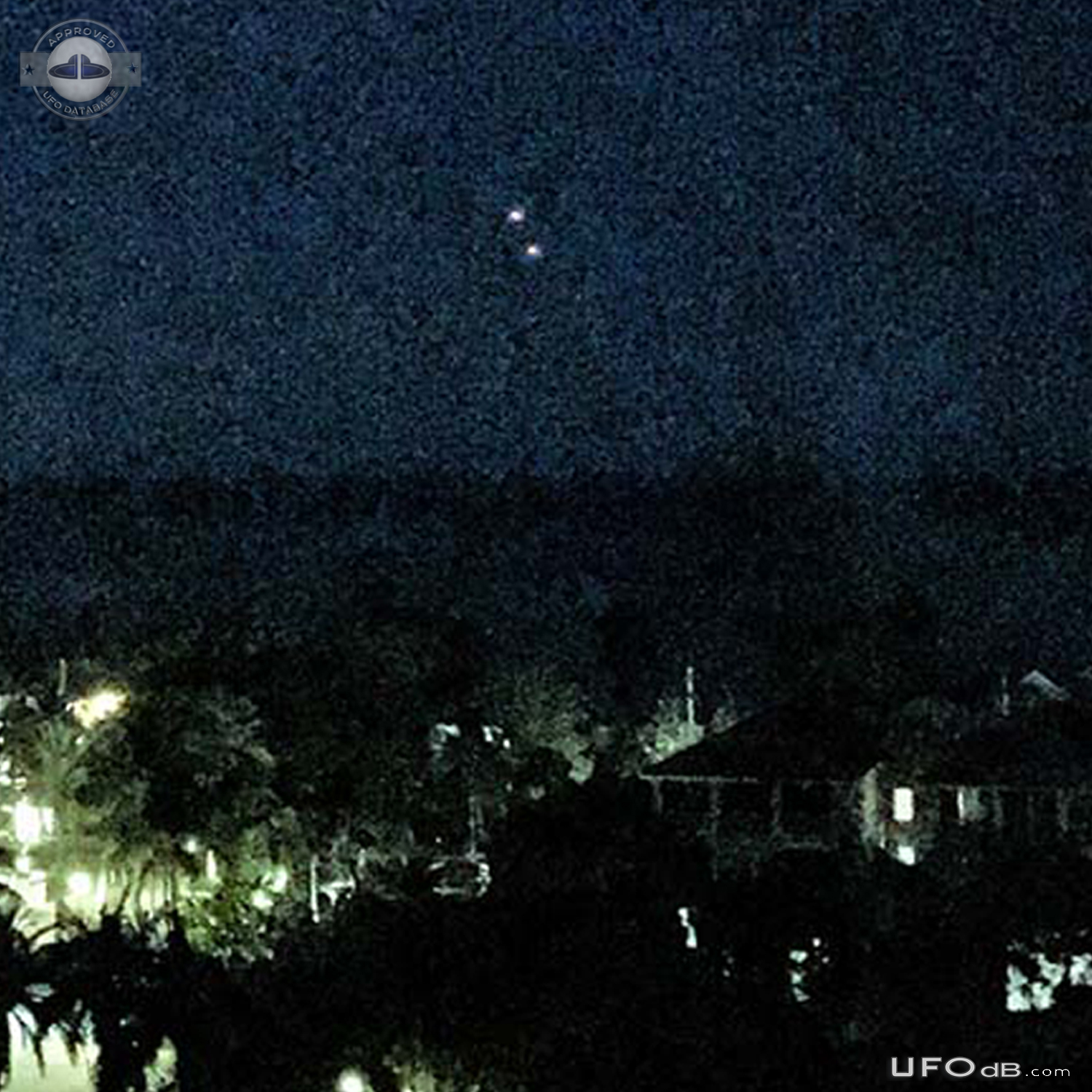 Helicopter visit after UFOs swooped away in Fort Myers Beach Florida U UFO Picture #813-3