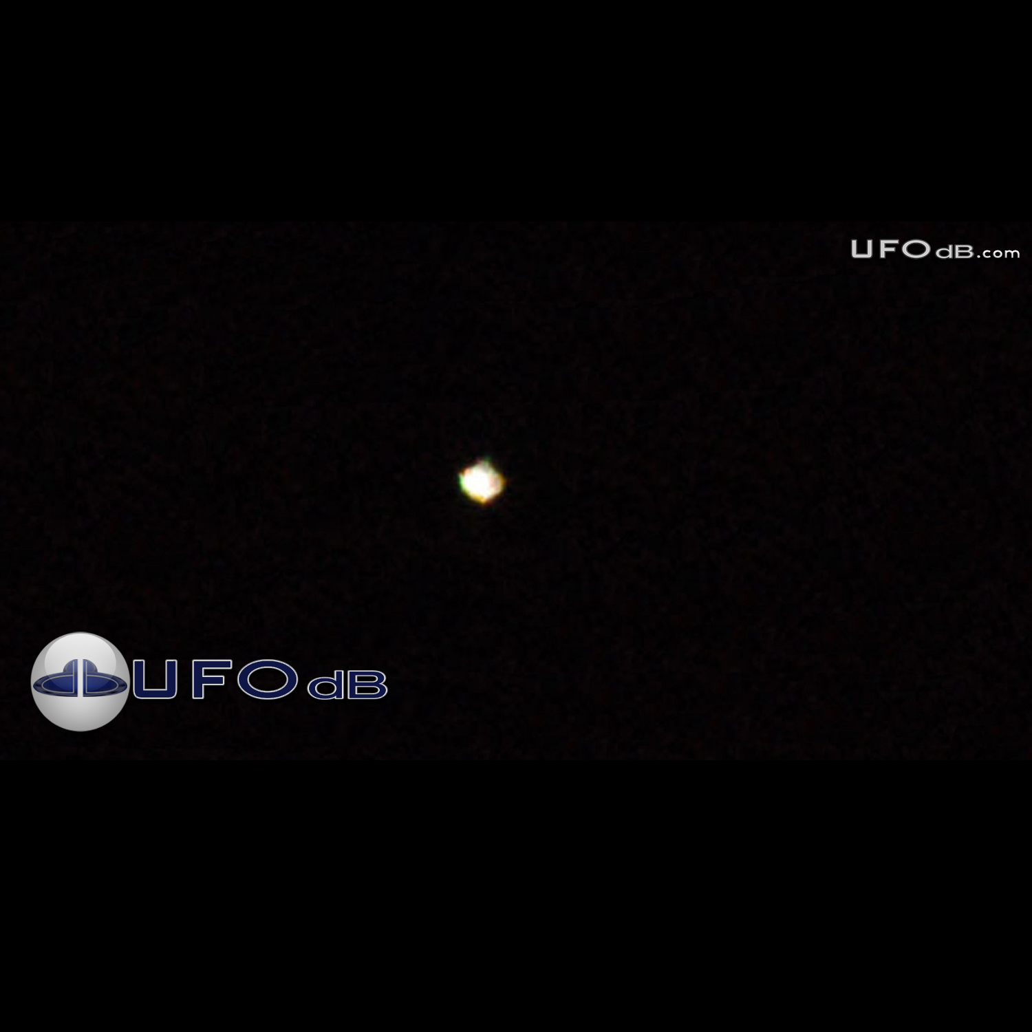 Icosahedron UFO with colored lights | Minnesota USA | February 21 2011 UFO Picture #331-1