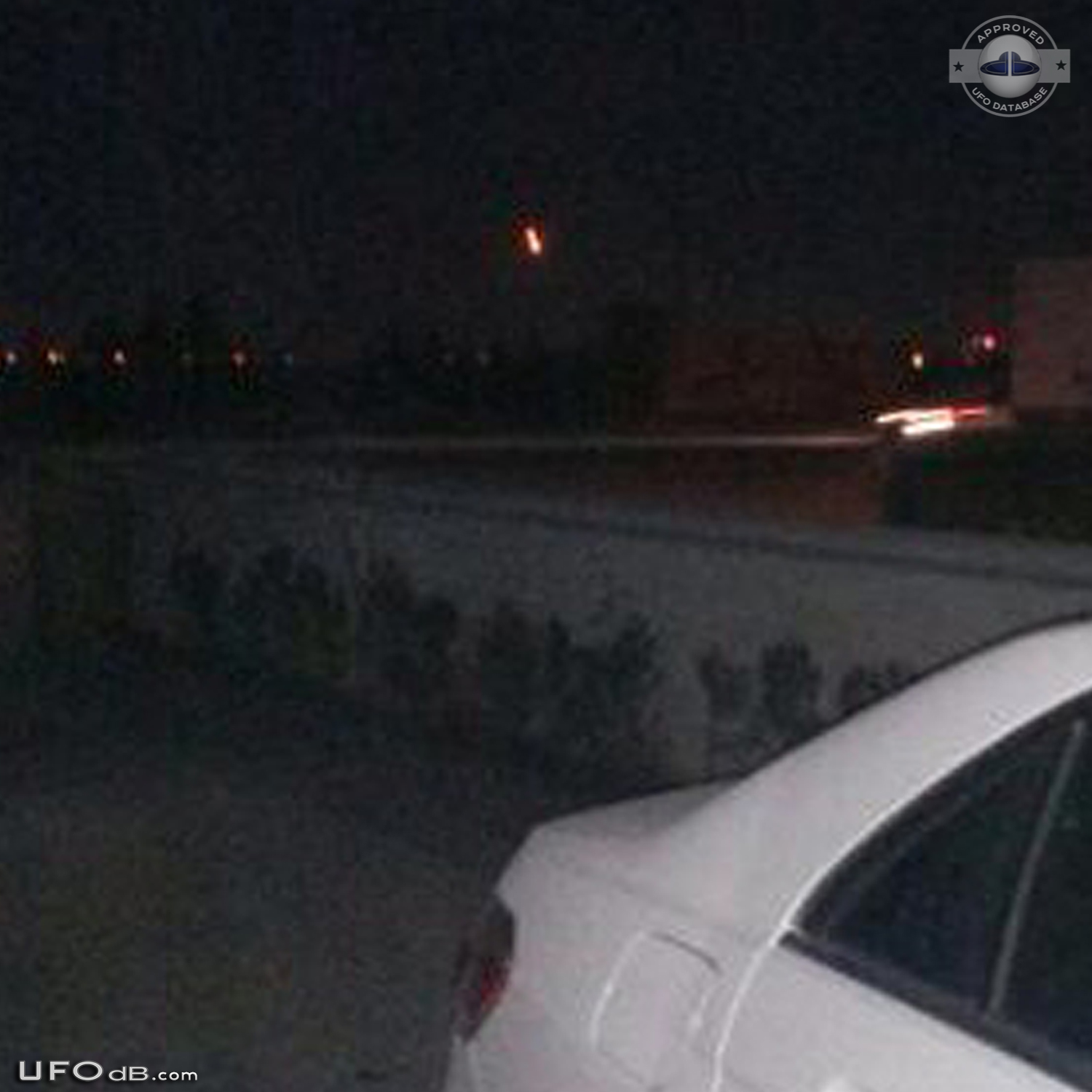Illuminated circle UFO caught on picture over Konya Turkey - 2013 UFO Picture #550-2