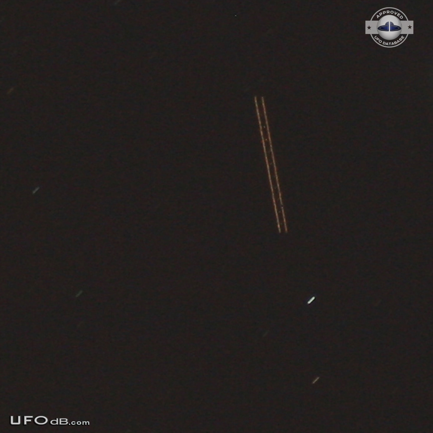 Long UFO ship in the space caught on picture over Toronto Ontario 2012 UFO Picture #514-1
