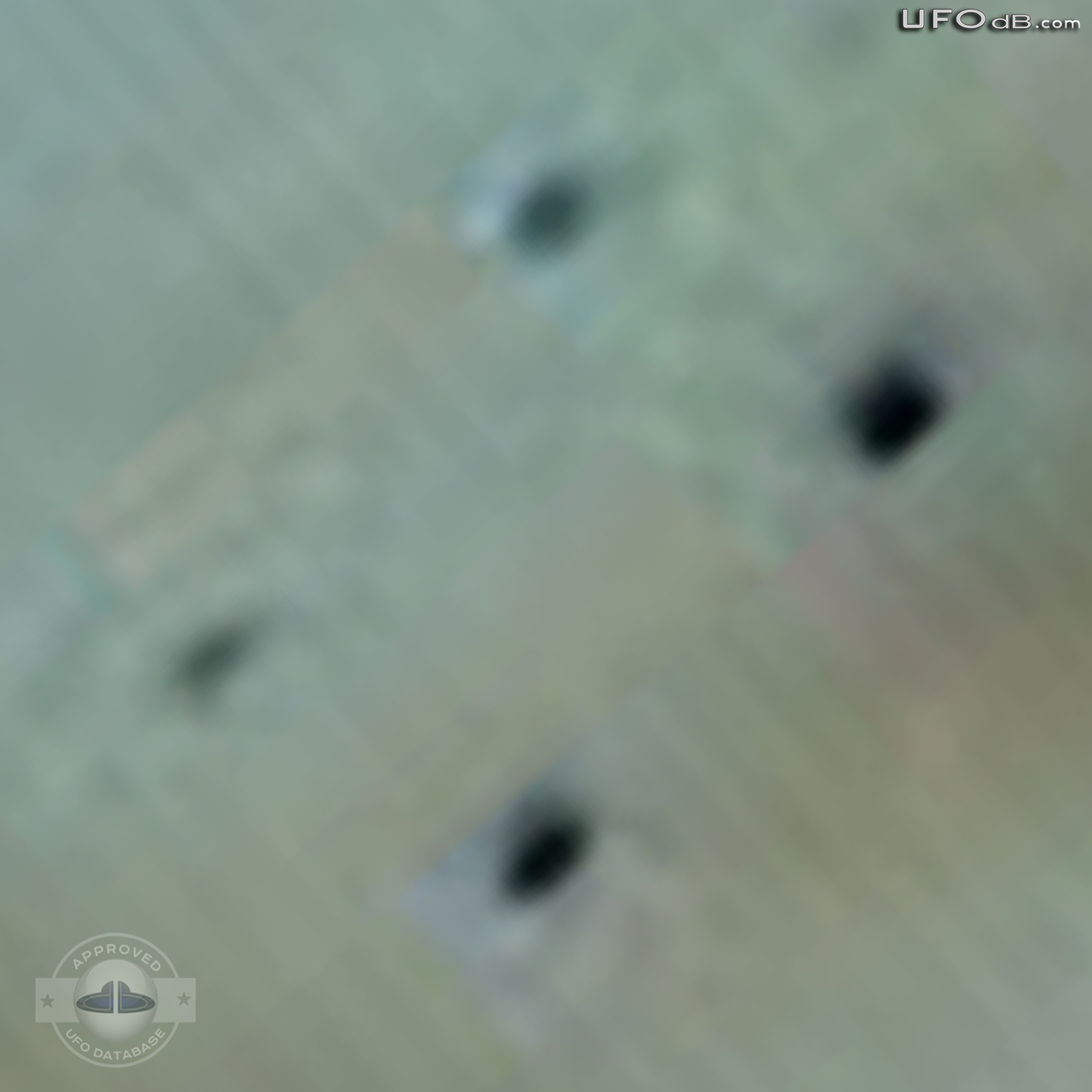 A picture from Madisonville show a UFO hiding in the clouds | USA 2011 UFO Picture #277-7