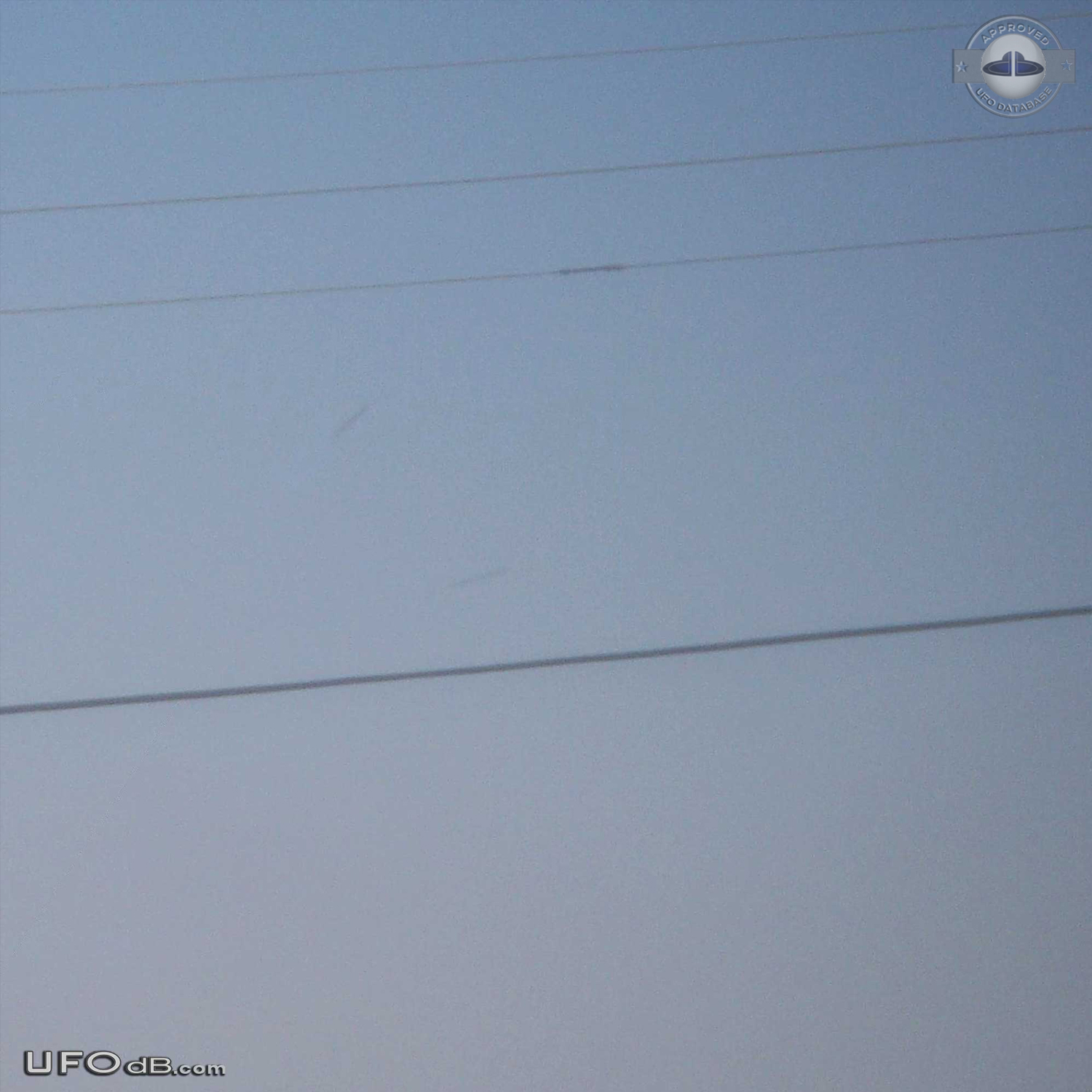 Many UFO sightings in Lebanon vilage got citizens to open their minds  UFO Picture #438-6