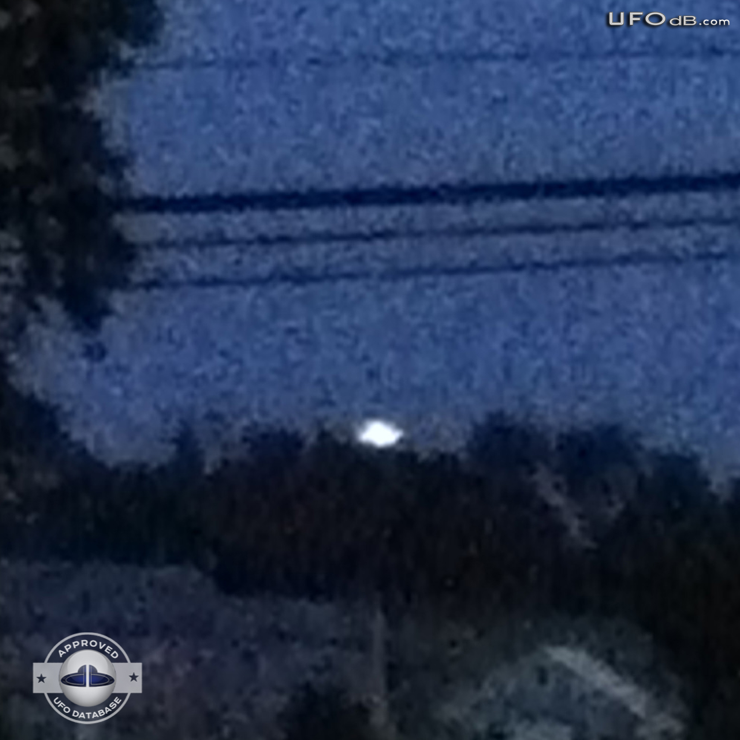 Maryland, USA | UFO seen from Walkersville and Thurmont | June 6 2011 UFO Picture #342-2