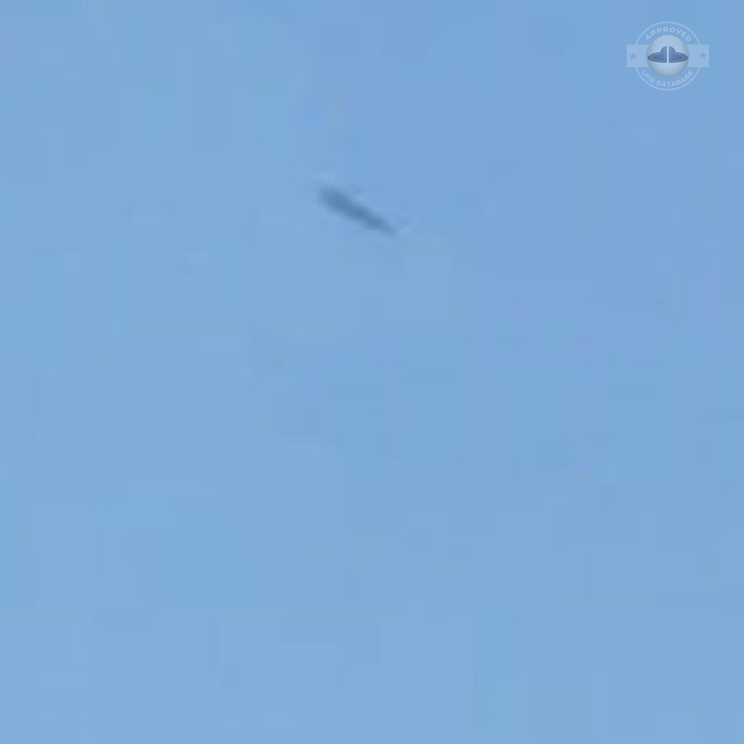 France Castle in Meillant Cher department - UFO picture July 11 2010 UFO Picture #239-4