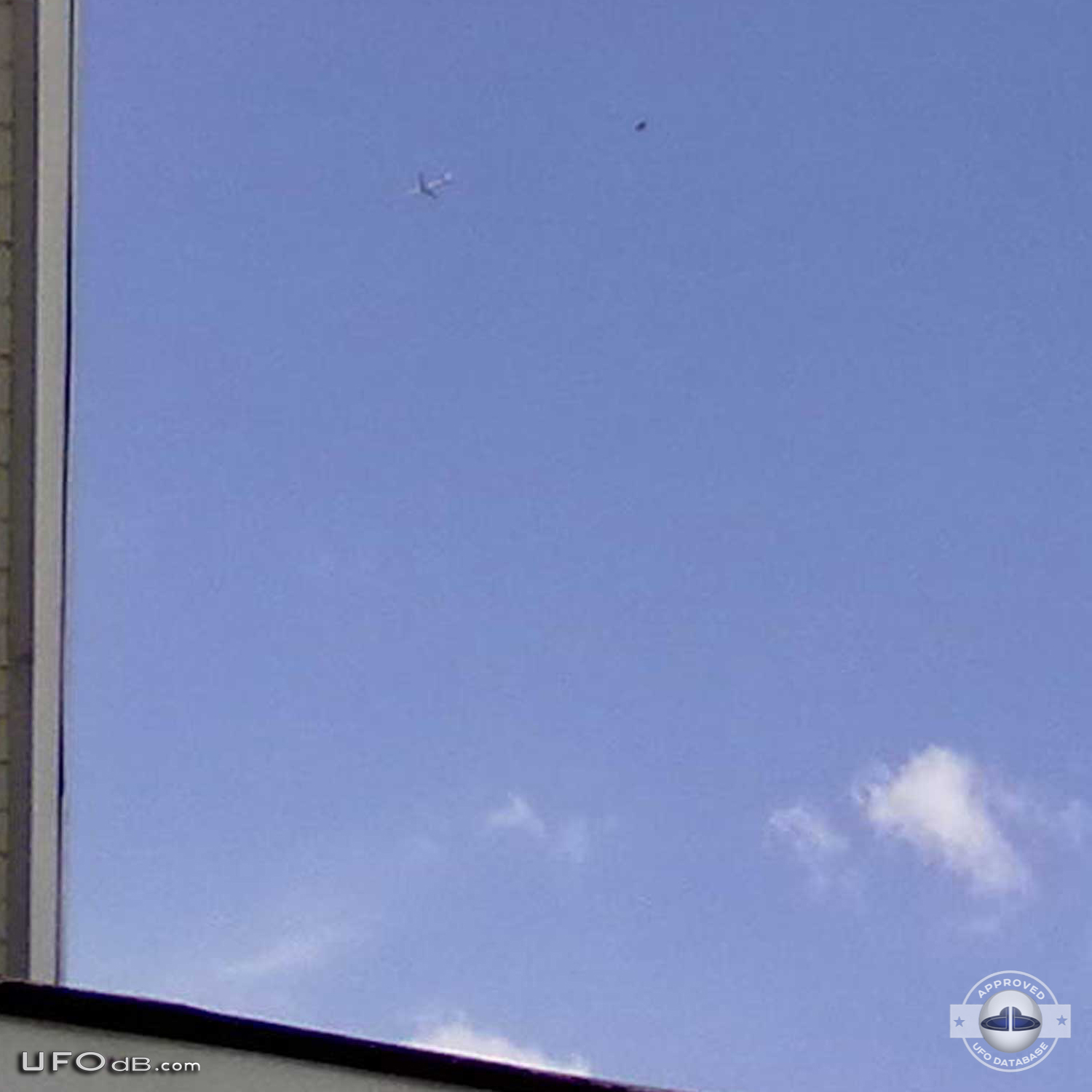 Newyorker with 170 ufo sightings gives us ufo pictures to prove it UFO Picture #401-1