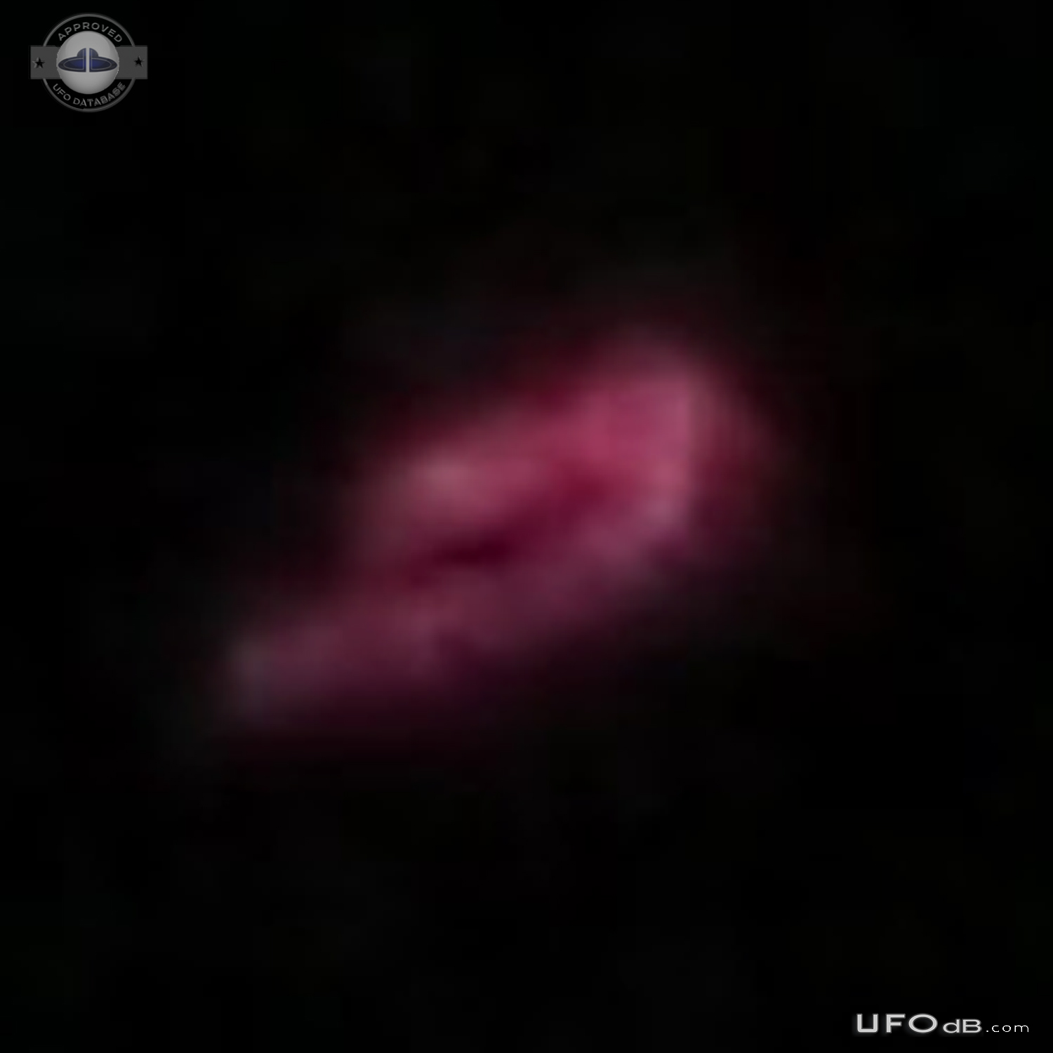 Orange glowing Batwing UFO overflew airport, stopped in mid-air Texas  UFO Picture #743-4
