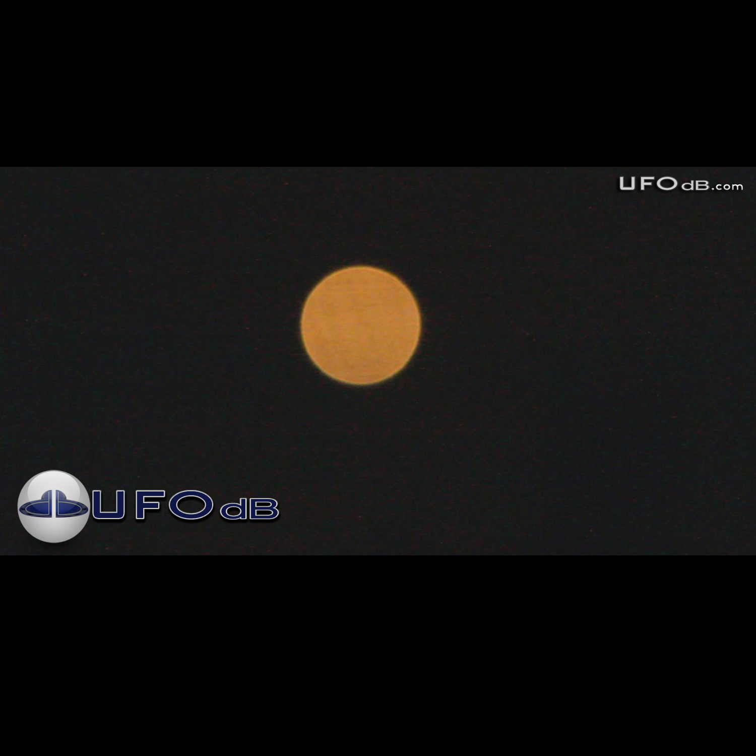 Perfect Orange Sphere UFO in Longueuil, Quebec, Canada | March 20 2011 UFO Picture #316-1