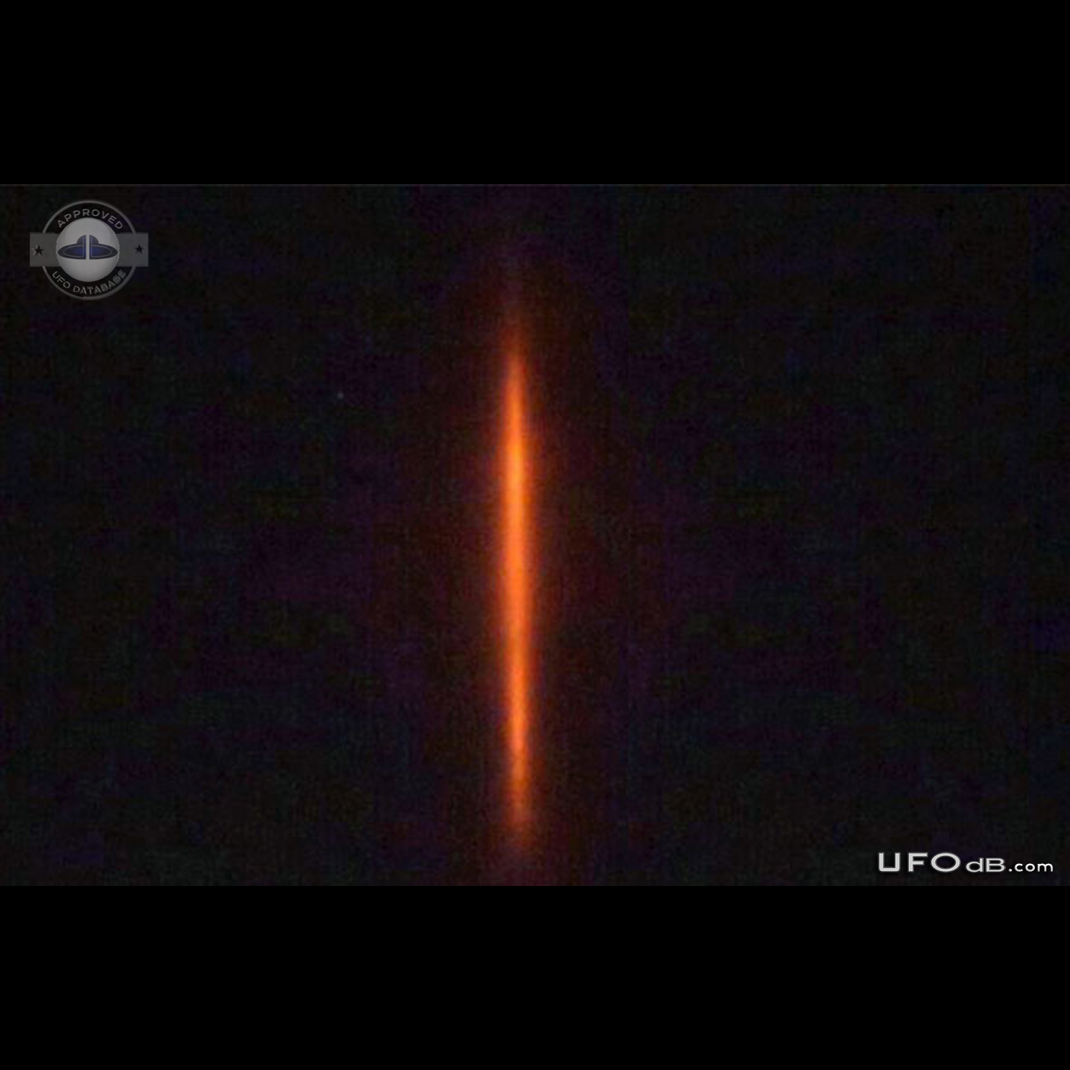 Red light mystery UFO gets the News in Penampang, Malaysia 2014 UFO Picture #588-5