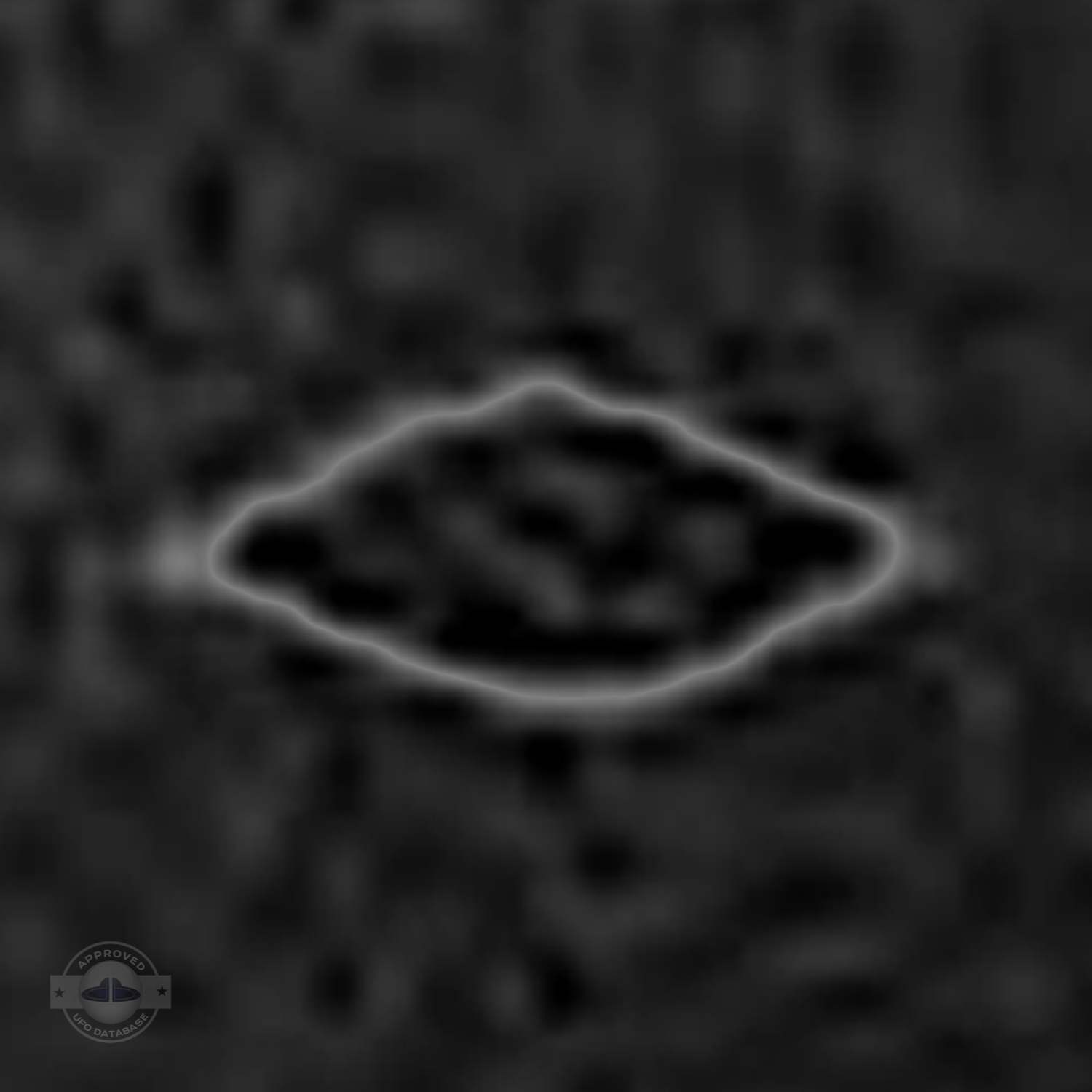 Sighting of UFO by two teenagers in Russia - Volga river Tver | 1991 UFO Picture #215-6