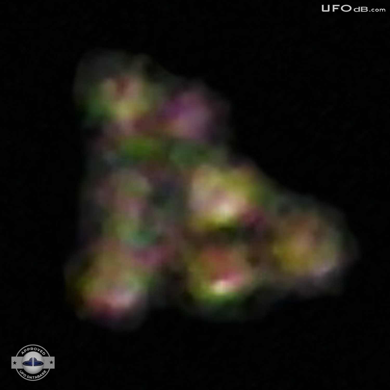 Santa Cruz mountains visited by a Triangular UFO | USA | May 9 2011 UFO Picture #291-3