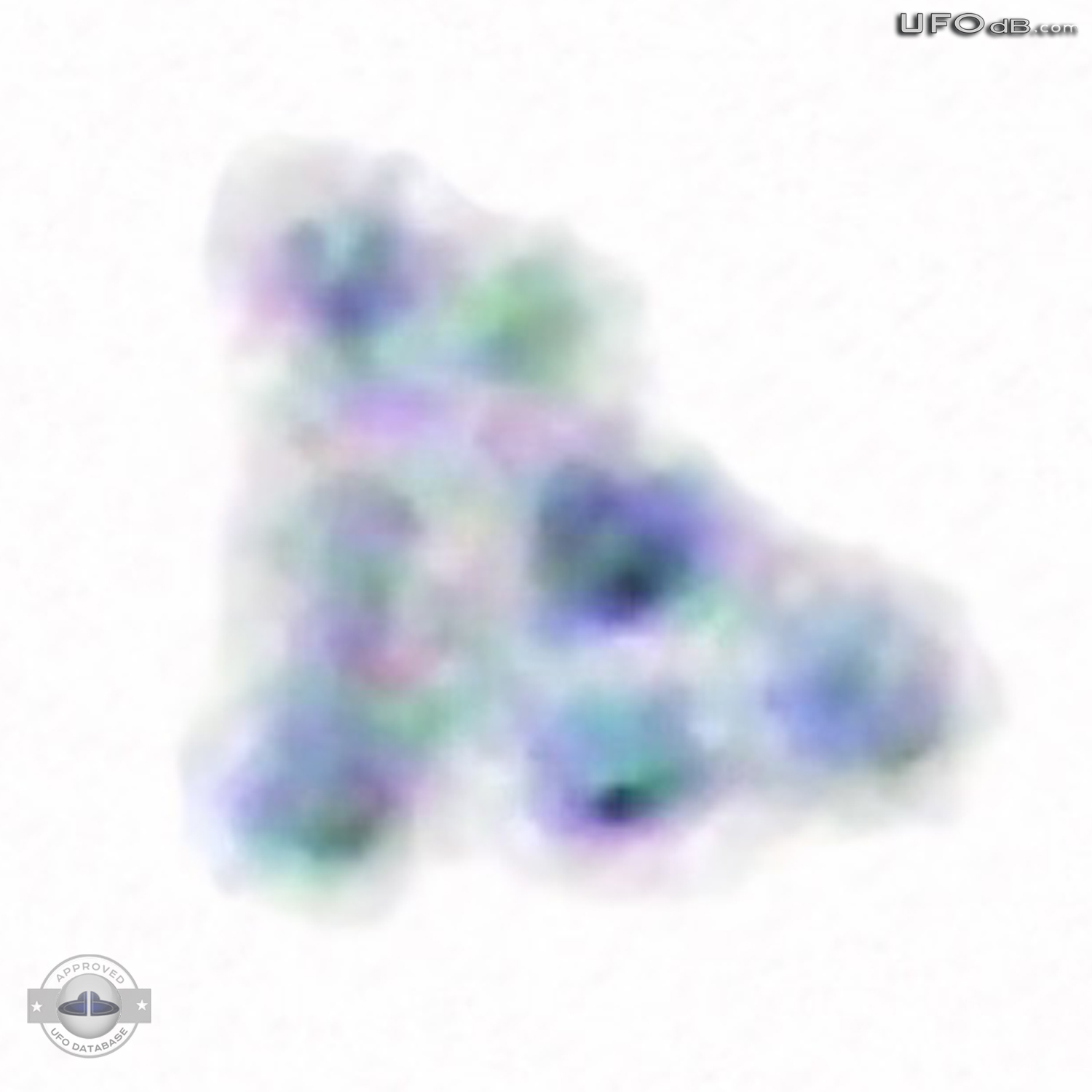 Santa Cruz mountains visited by a Triangular UFO | USA | May 9 2011 UFO Picture #291-4
