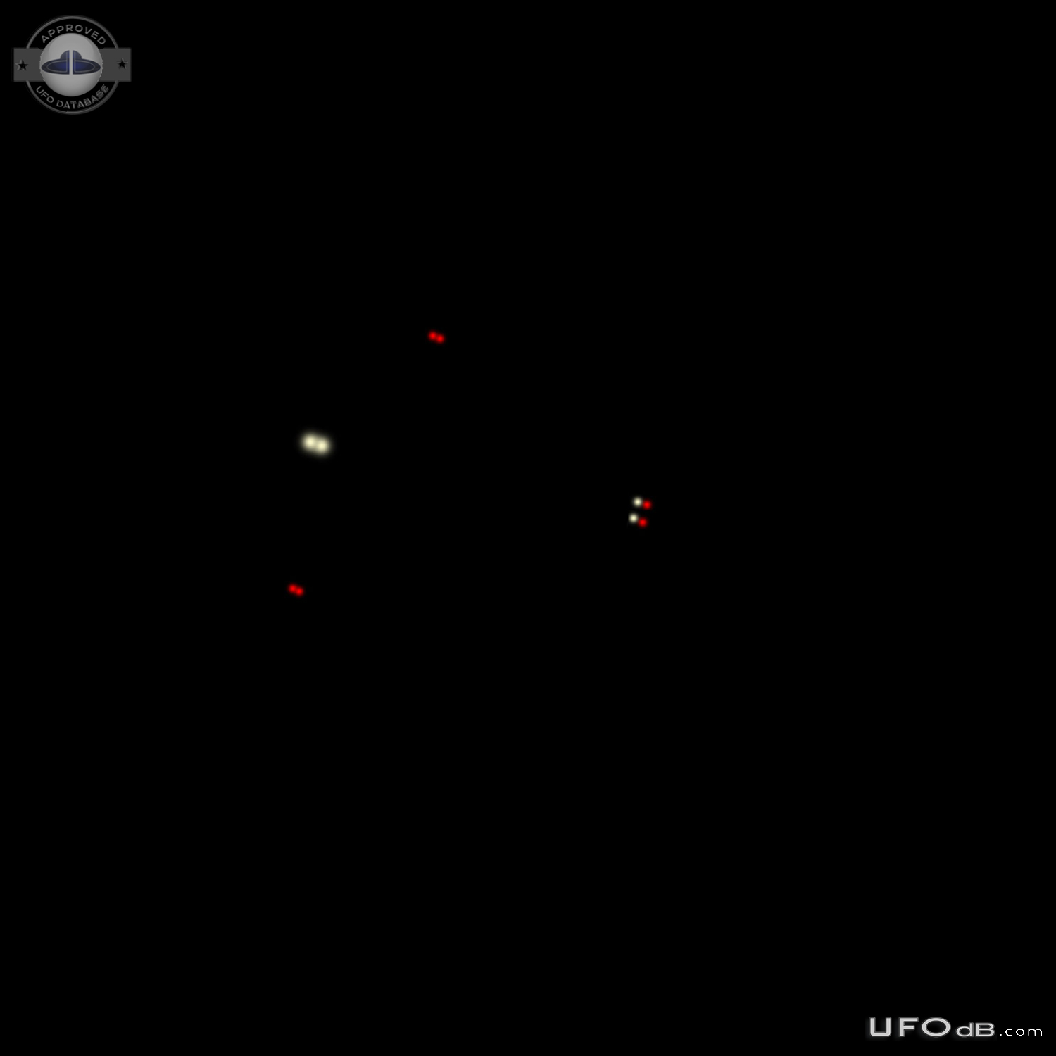 Silent object being followed by jet - Norwich Norfolk England 2015 UFO Picture #763-5