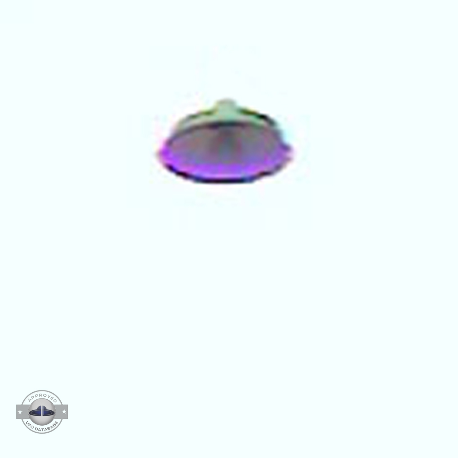 UFO picture shot near remote Monastery in Emei Shan | Sichuan, China UFO Picture #192-4
