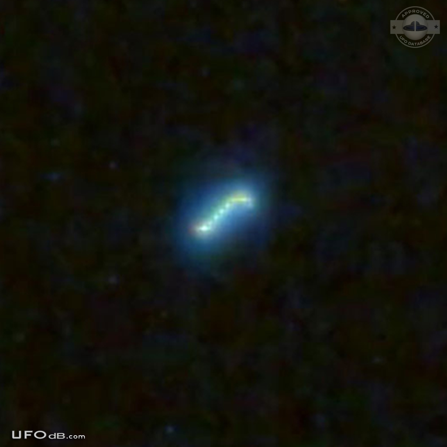 Student get a UFO on picture with cellular over Satu-Mare Romania 2010 UFO Picture #454-3