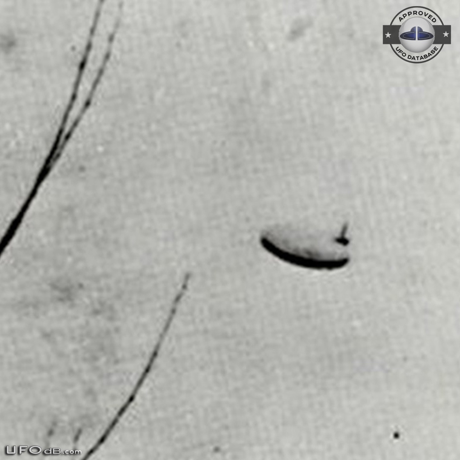 Teenages Boys see Saucer UFO in Lake St Clair Michigan USA 1967 UFO Picture #584-3