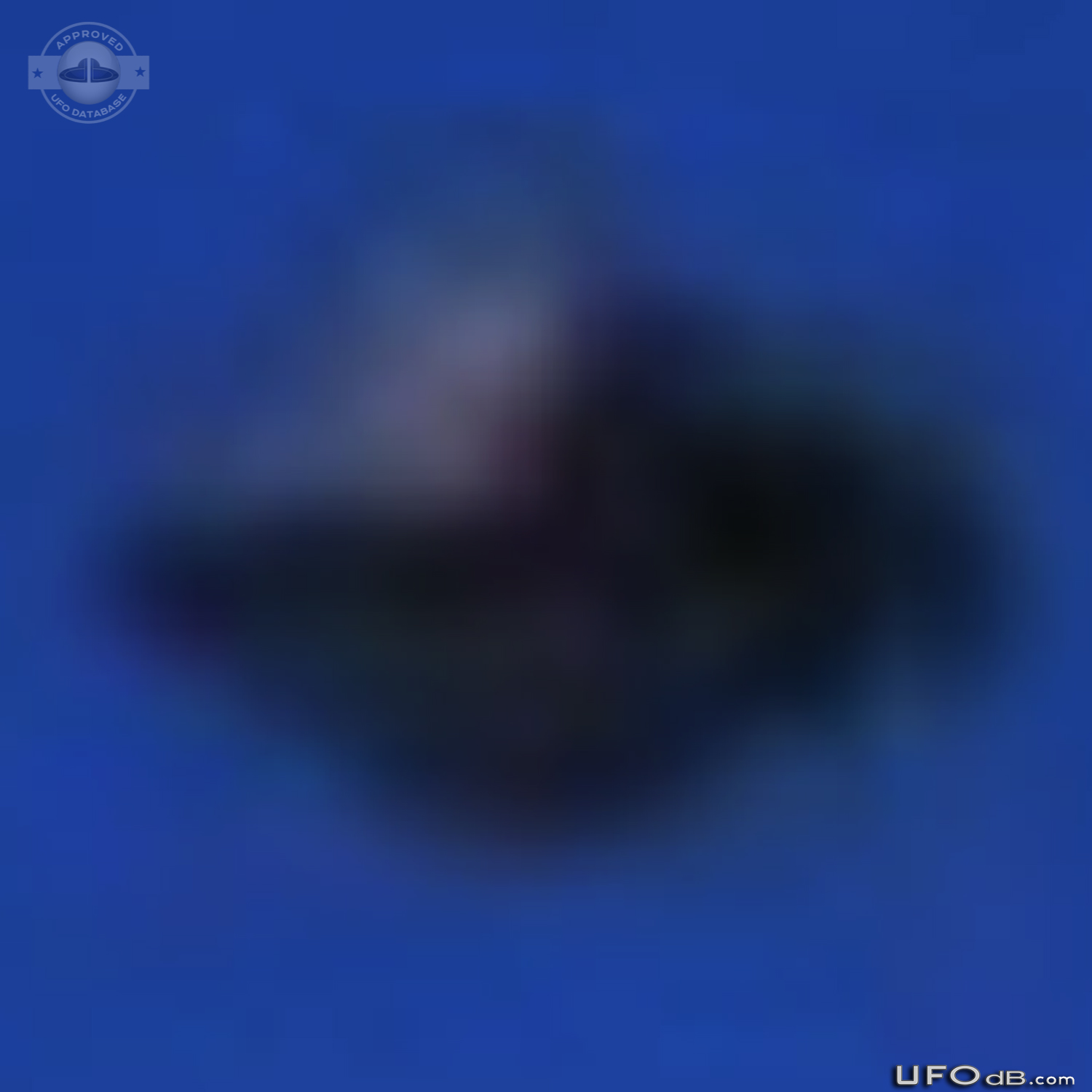 A UFO is photograph in the Icy mountains of Tibet, China February 2011 UFO Picture #251-7