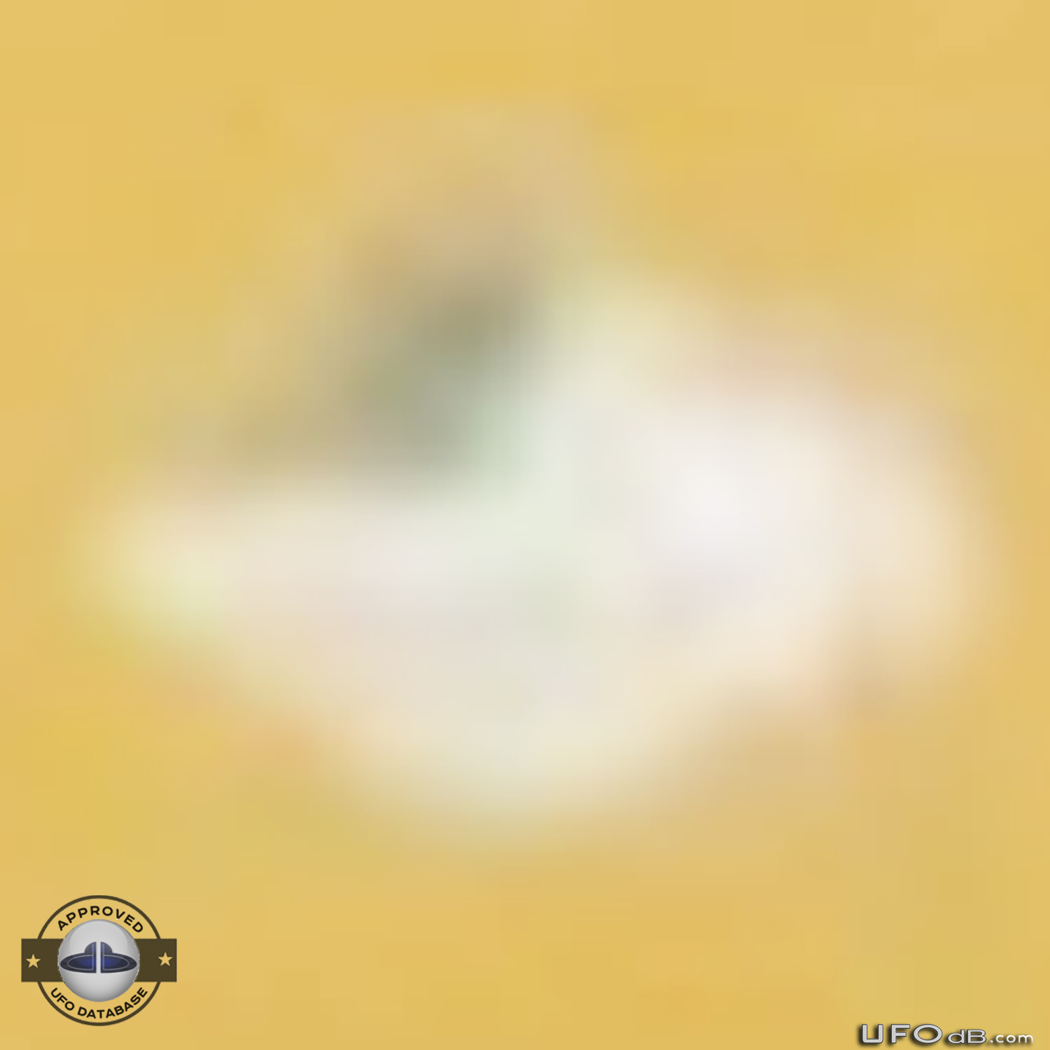 A UFO is photograph in the Icy mountains of Tibet, China February 2011 UFO Picture #251-8