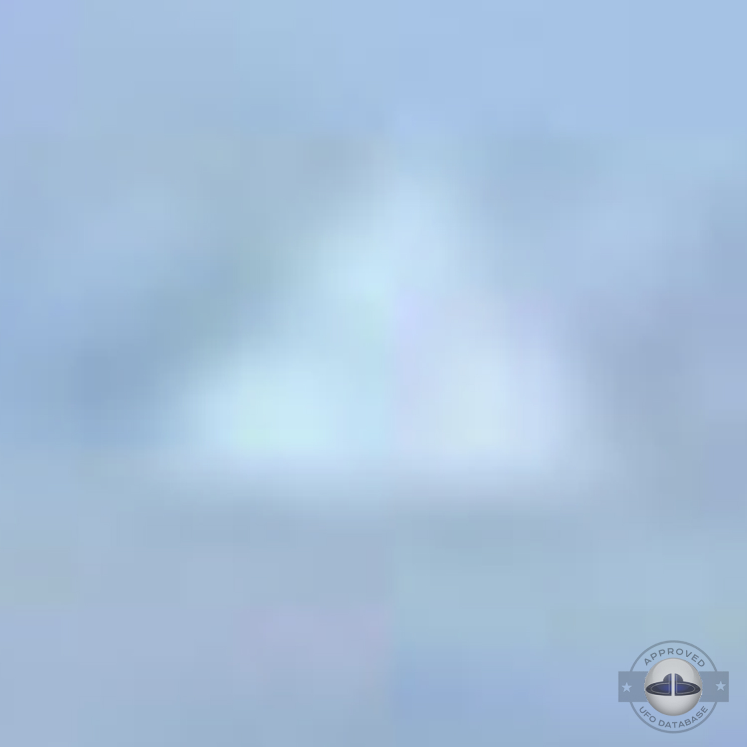 UFO seen at the end of the south American continent Tierra del Fuego UFO Picture #26-7