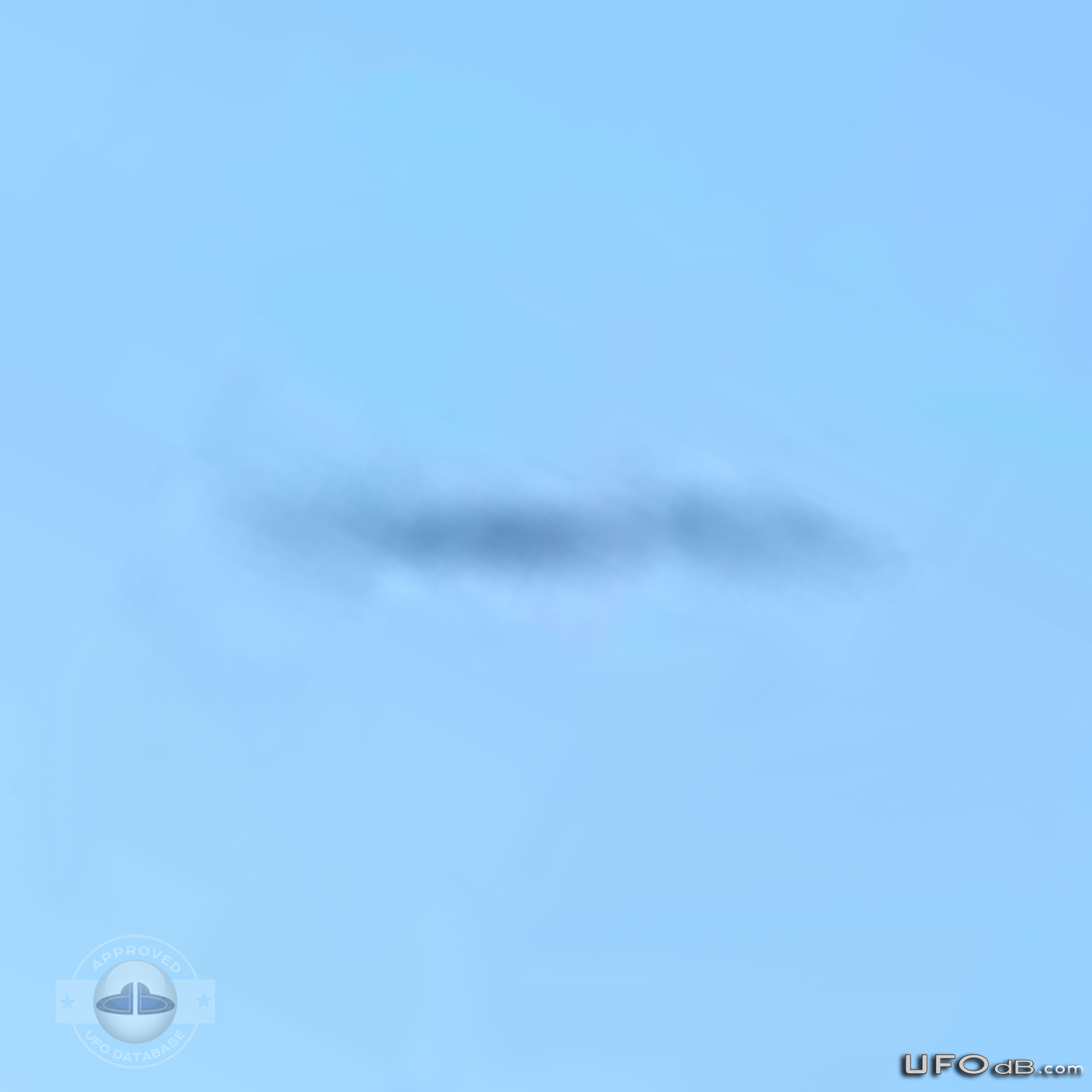 Tourist UFO picture published in Newspaper in San Fabian, Chile | 2011 UFO Picture #262-7