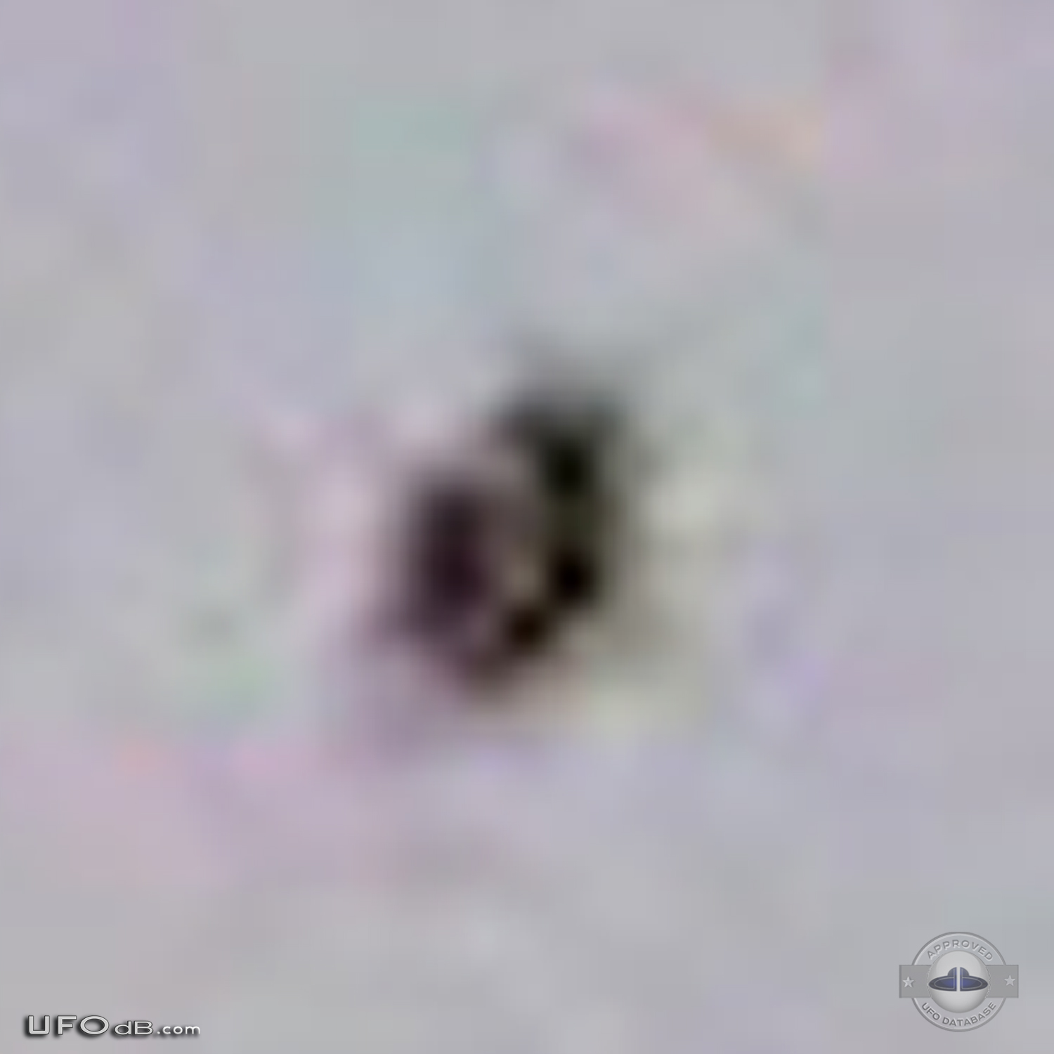 Tourist picture reveals UFO over Bent Pyramid near Dashur Egypt 2011 UFO Picture #478-4