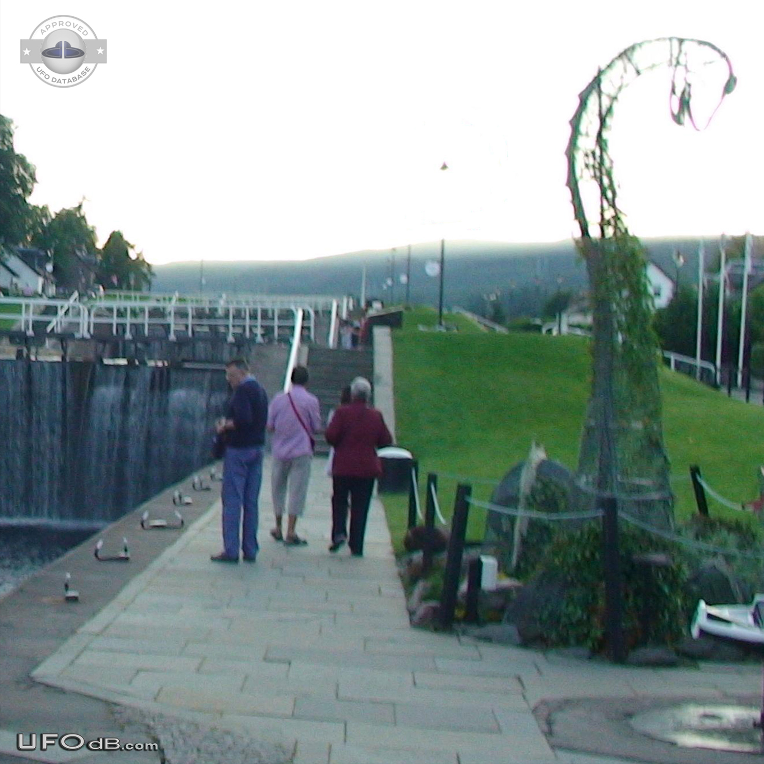 Triangular UFO caught on picture in Fort William, Scotland in 2010 UFO Picture #501-1