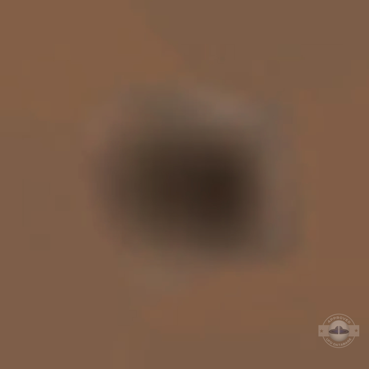 Journalist takes UFO pictures near Eskisehir Turkey | July 27 2010 UFO Picture #198-8