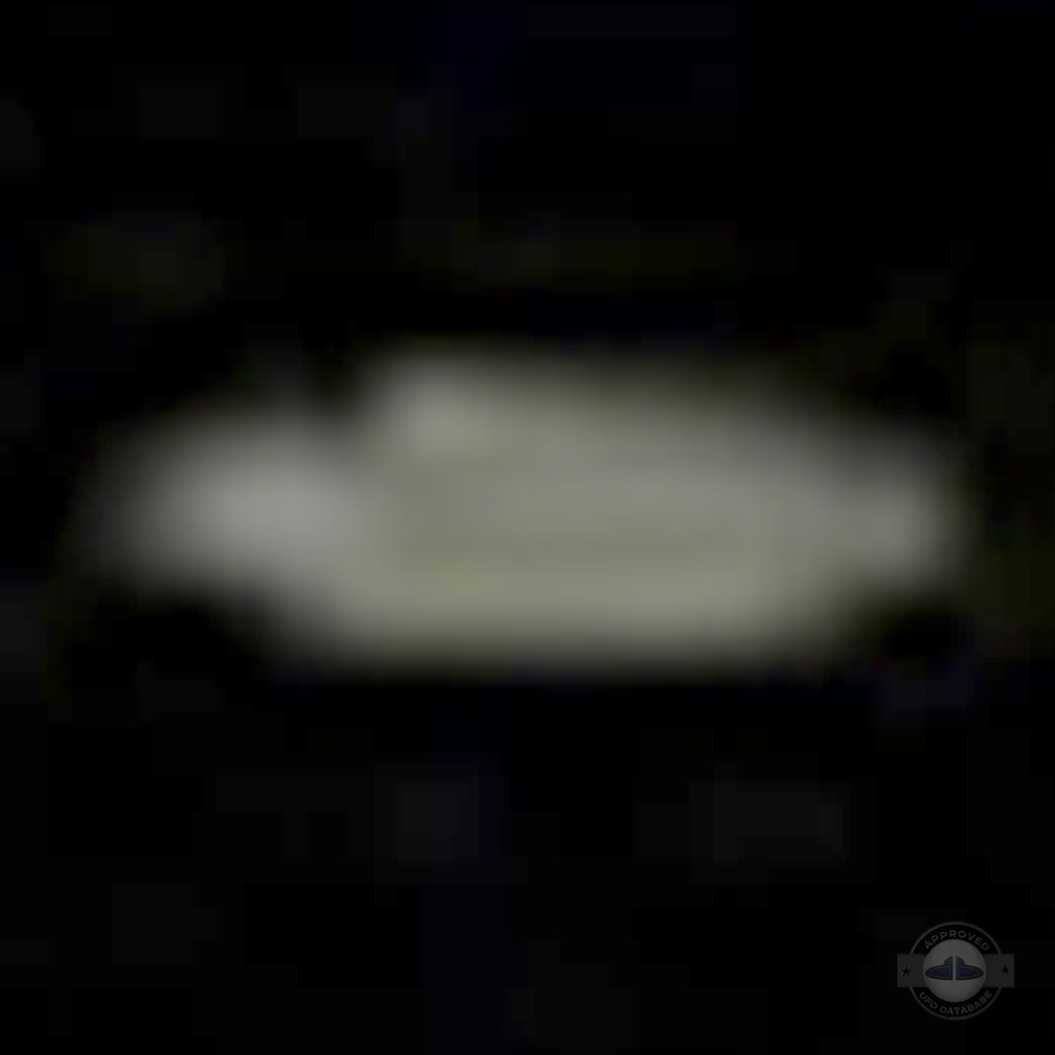UFO Sighting over Niagara Falls in Ontario | Canada UFO picture 2010 UFO Picture #166-7