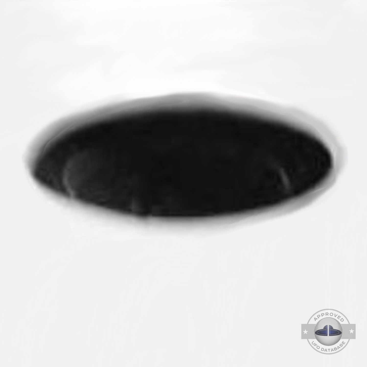 UFO over city of Oulu, Finland in northern region of Ostrobothnia UFO Picture #41-3