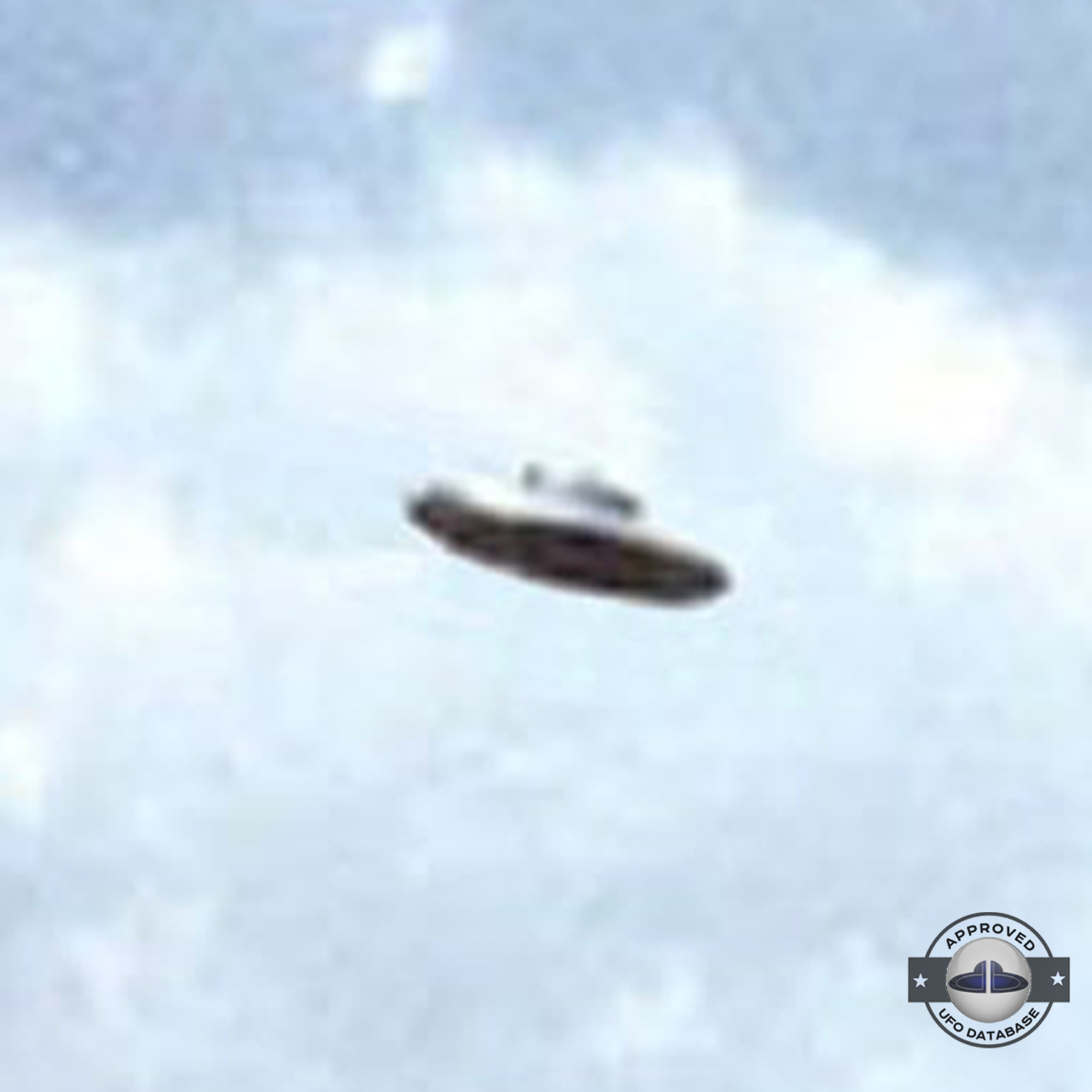 UFO picture was shot in southern Utah near Lake Powell | USA 1998 UFO Picture #134-5