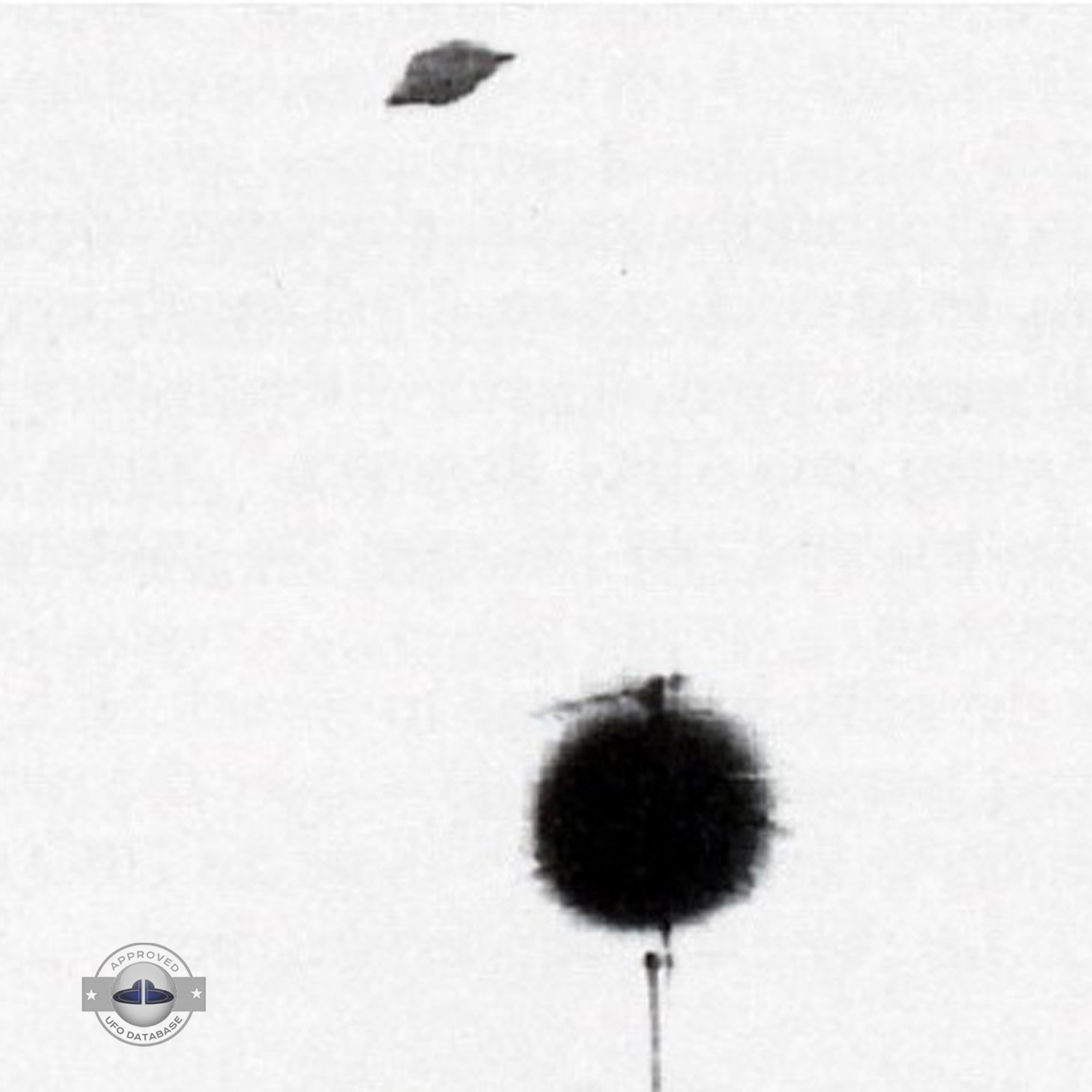 UFO sighting occurred in a small town Vidnoye in the Moscow Oblast UFO Picture #159-2