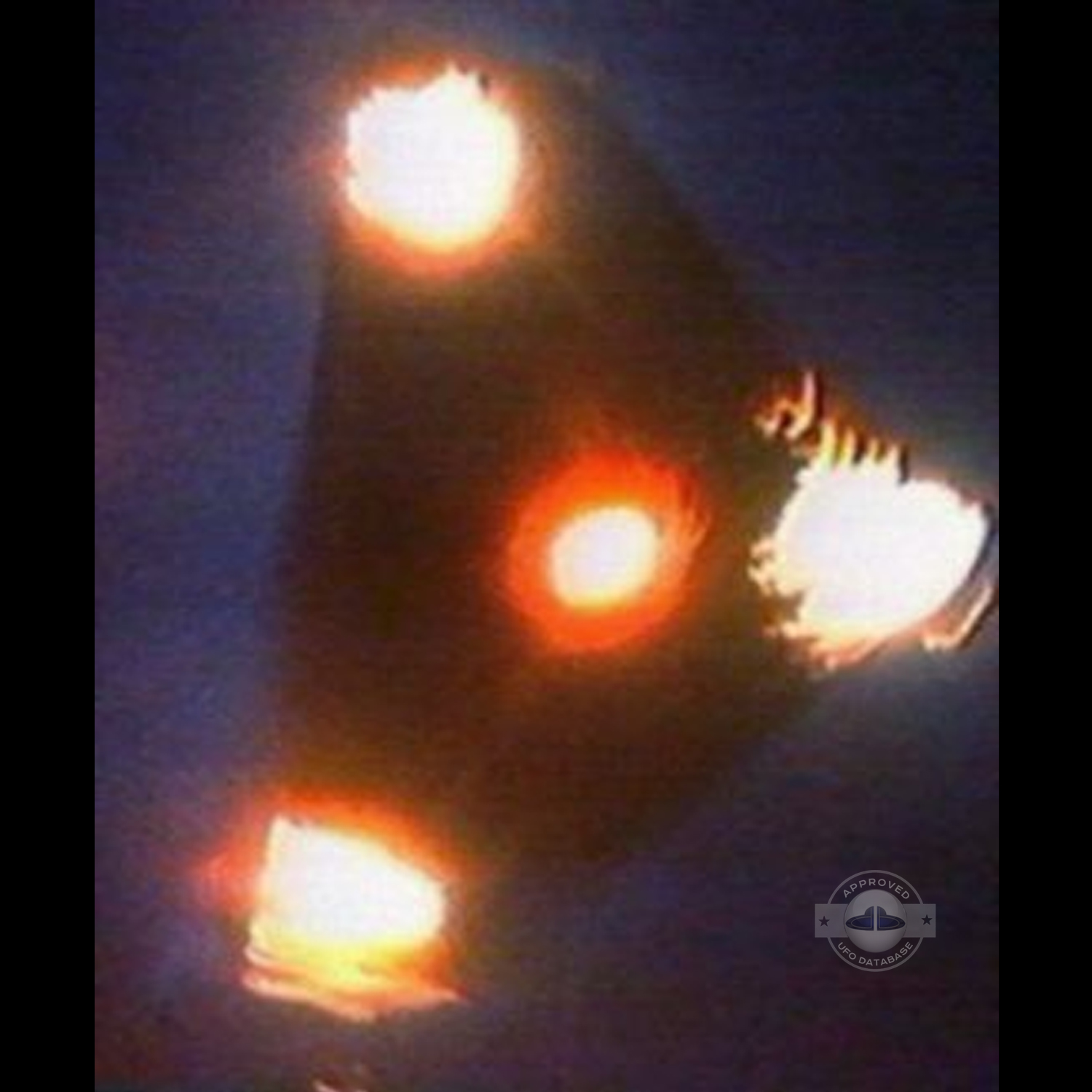 Wallonia Belgium June 15 1990 UFO Picture | Belgian wave UFO sighting UFO Picture #150-3
