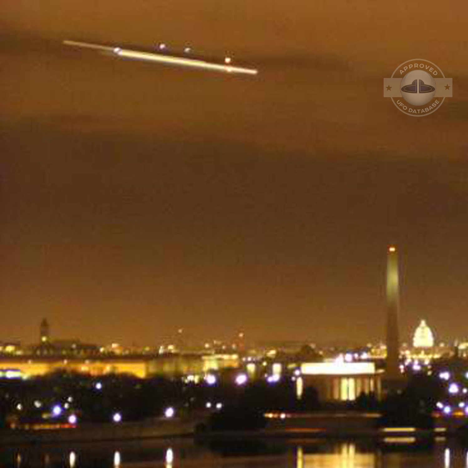 UFO Picture captured by the webcam of the National Park service UFO Picture #84-2