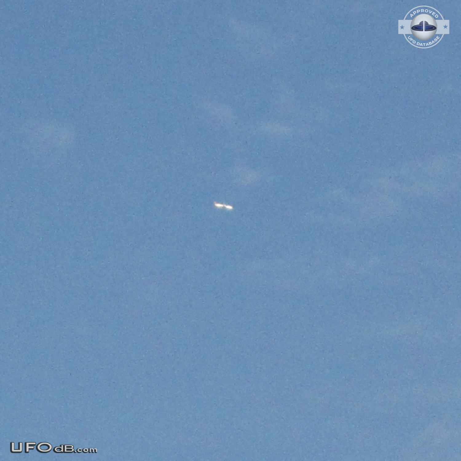 Woman and Son sees shinny square UFO in Sarasota Airport, Florida 2012 UFO Picture #520-2