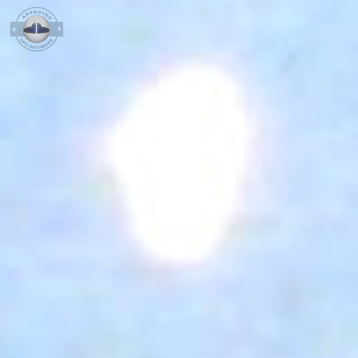 UFO picture taken over the 15 km long Hessdalen valley. Holtalen UFO Picture #17-5