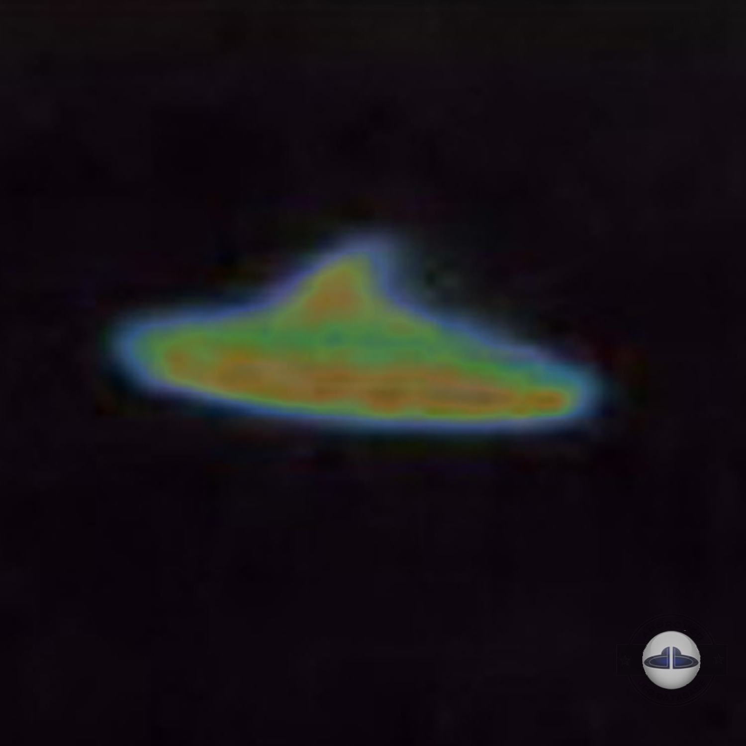 ufo picture was taken from a car ufo was few hundreds meters away UFO Picture #62-6