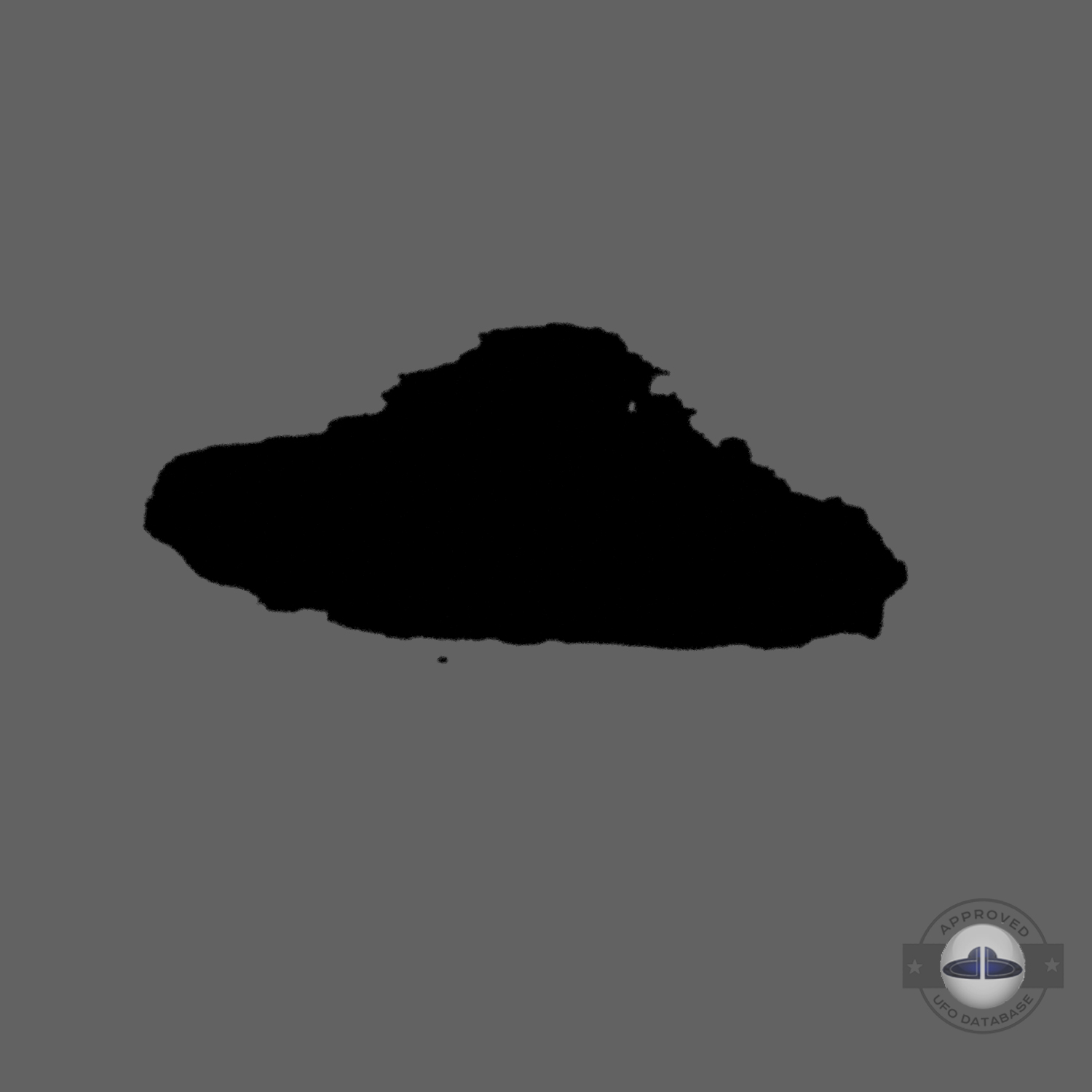 ufo picture was taken from a car ufo was few hundreds meters away UFO Picture #62-7
