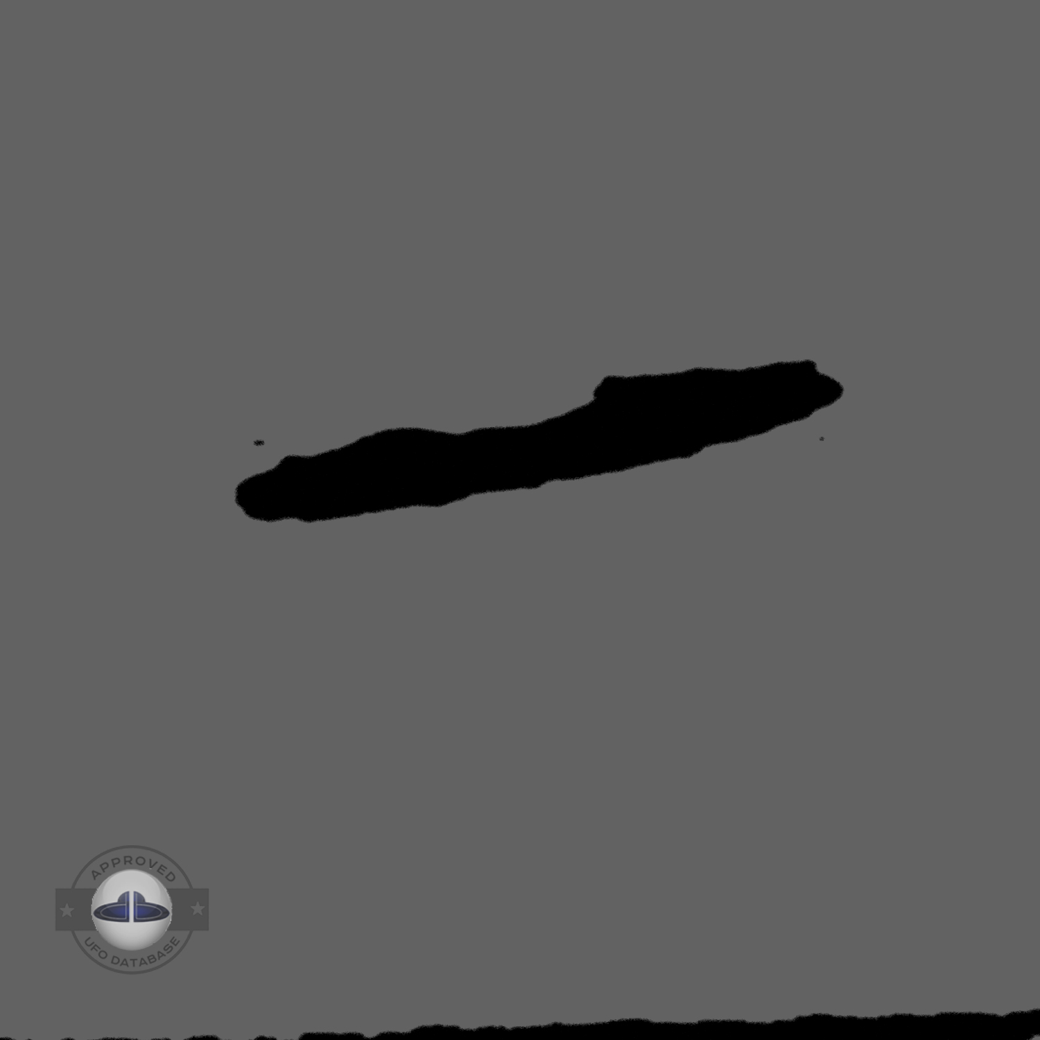 The flying saucer is flying over an industrial factory in Baghdad UFO Picture #58-7