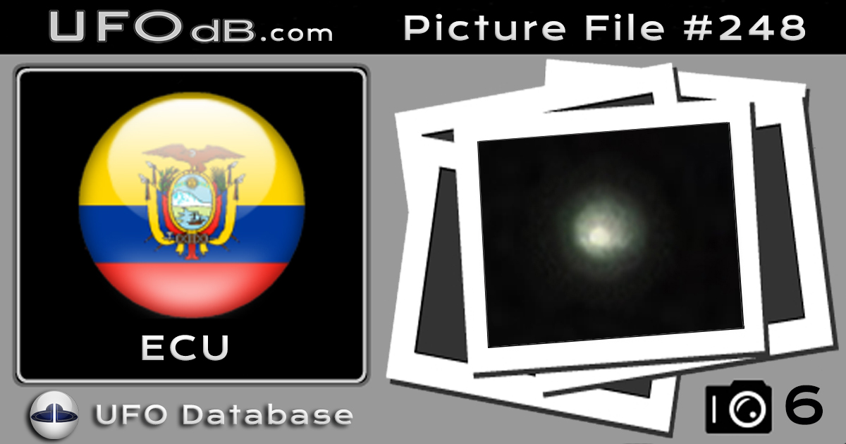 In the Dark Night, picture captures UFO over the Ocean | Ecuador 2009