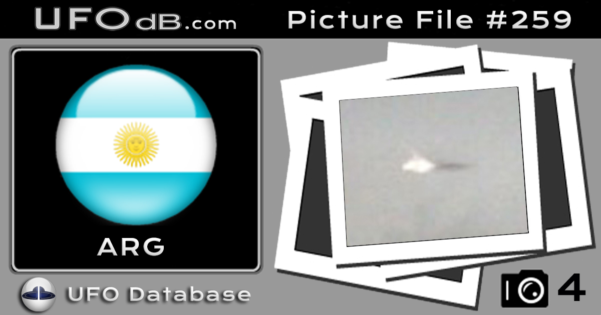 Rosario City Web Site display a UFO in stormy clouds | Argentina 2011