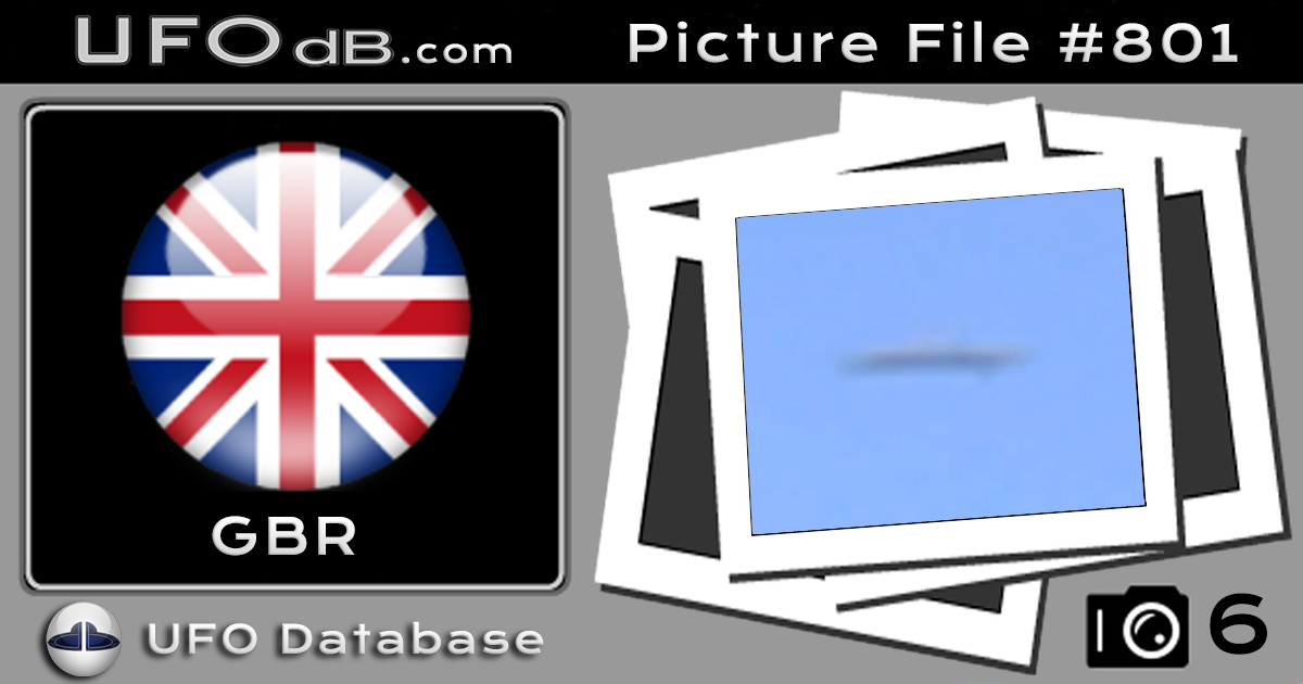 Two Pictures taken one second apart - UFO in London UK 2016
