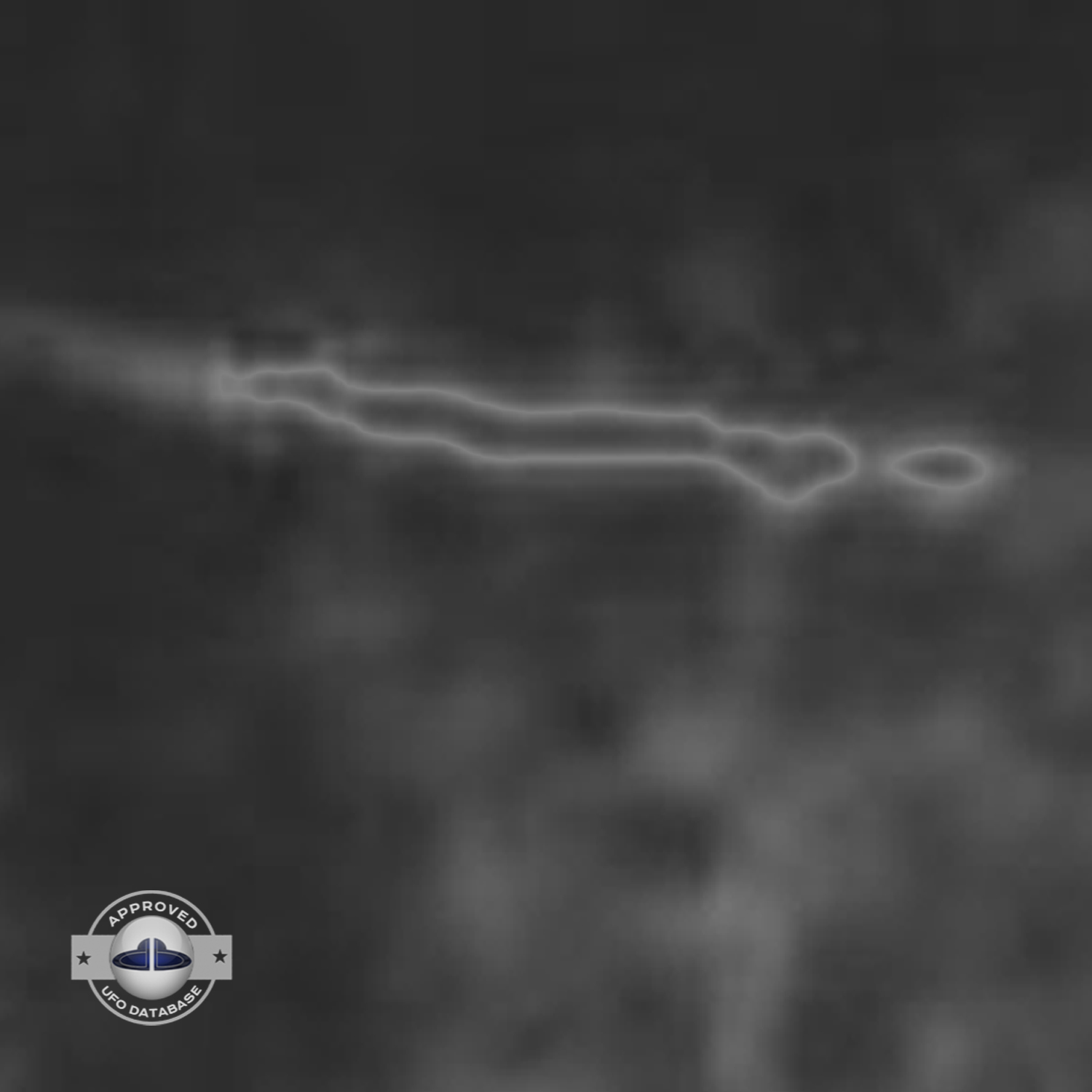 This is one of the oldest UFO picture ever taken | France | 1910 UFO Picture #108-6